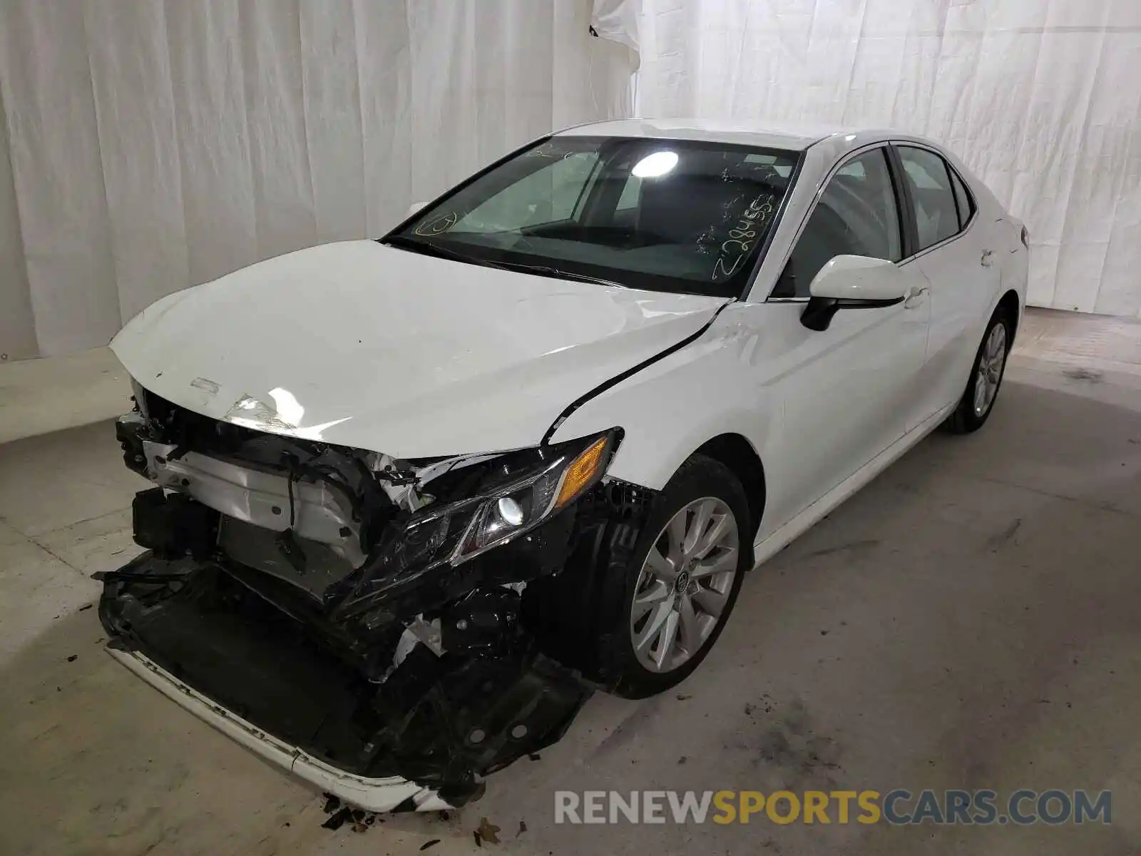 2 Photograph of a damaged car 4T1B11HKXKU753687 TOYOTA CAMRY 2019