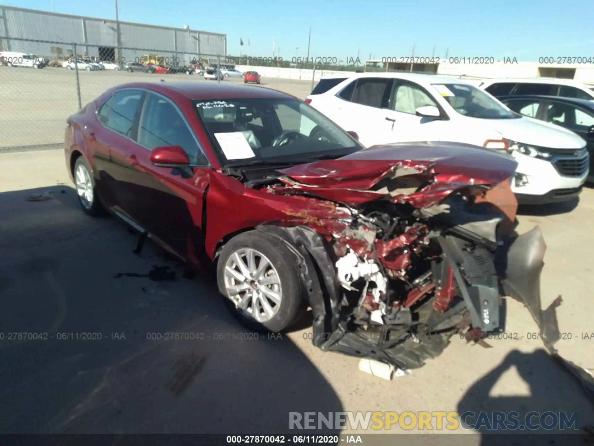 1 Photograph of a damaged car 4T1B11HKXKU755293 TOYOTA CAMRY 2019