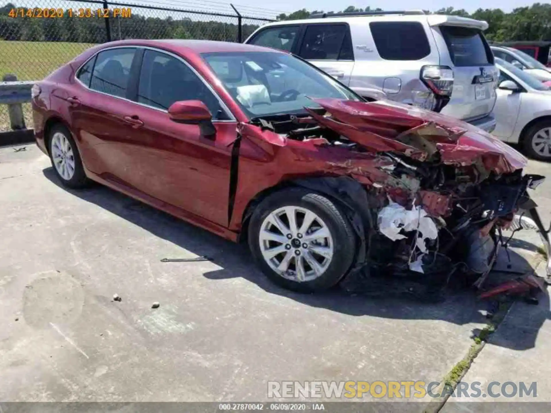 14 Photograph of a damaged car 4T1B11HKXKU755293 TOYOTA CAMRY 2019