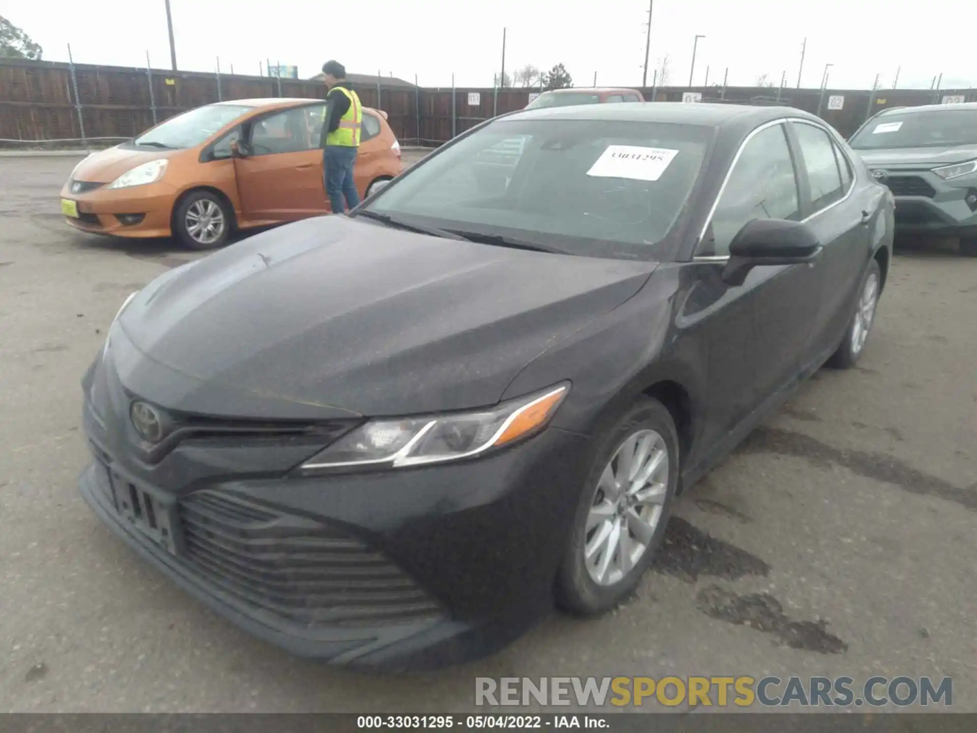 2 Photograph of a damaged car 4T1B11HKXKU758159 TOYOTA CAMRY 2019