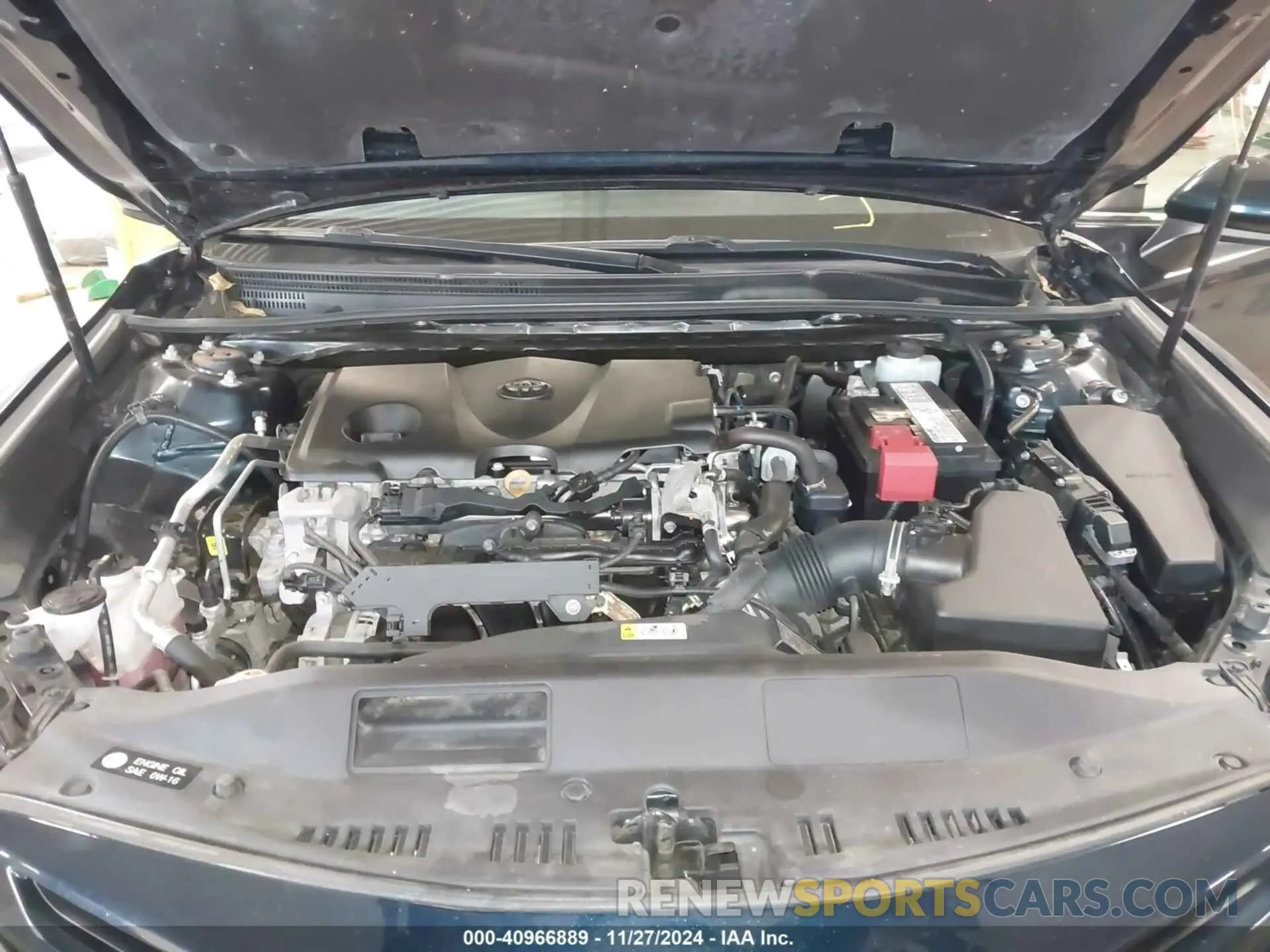 10 Photograph of a damaged car 4T1B11HKXKU759053 TOYOTA CAMRY 2019