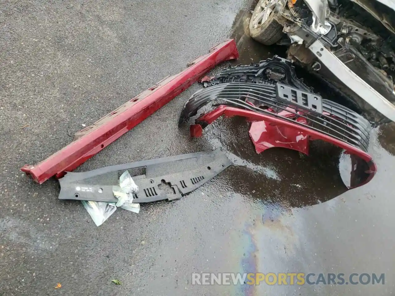 12 Photograph of a damaged car 4T1B11HKXKU761322 TOYOTA CAMRY 2019