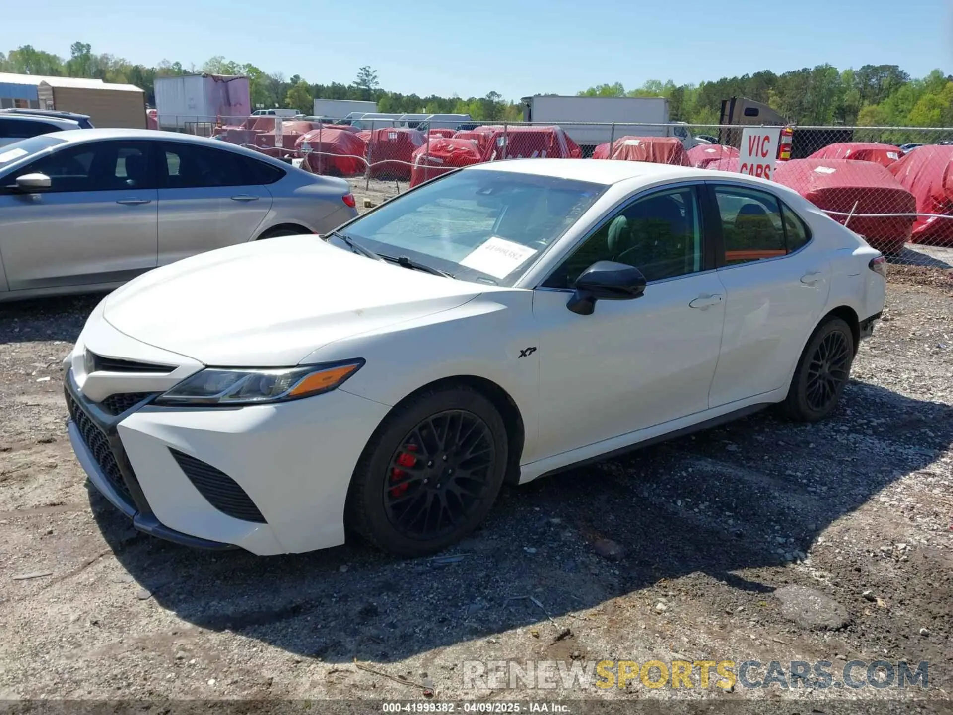 2 Photograph of a damaged car 4T1B11HKXKU761577 TOYOTA CAMRY 2019