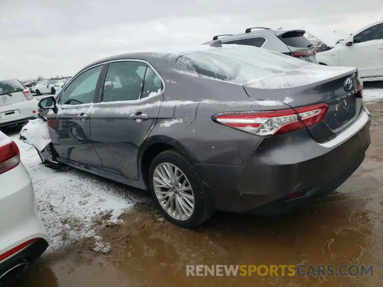 2 Photograph of a damaged car 4T1B11HKXKU762079 TOYOTA CAMRY 2019