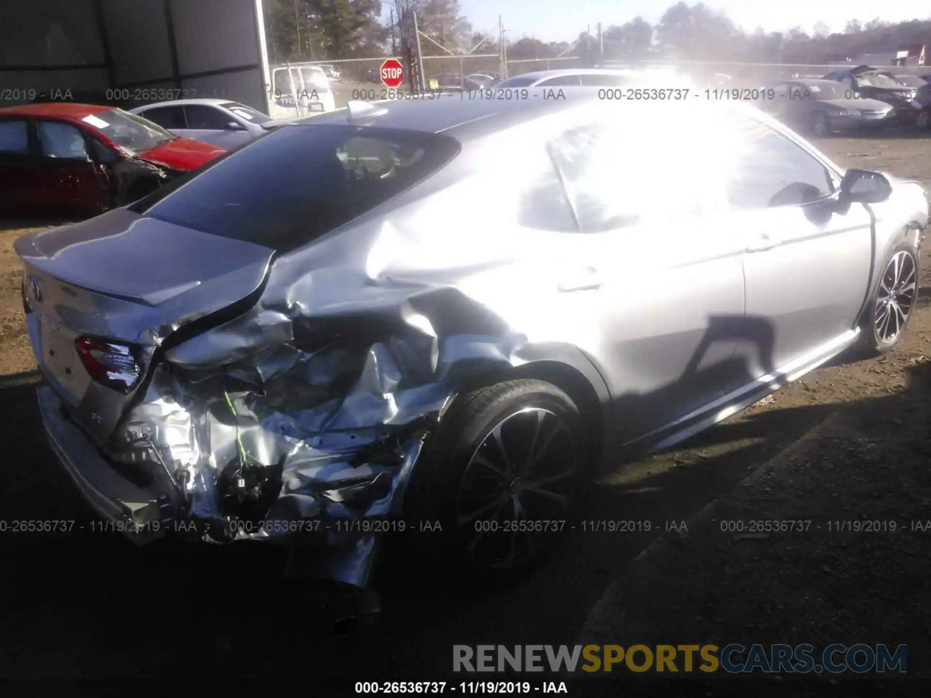 4 Photograph of a damaged car 4T1B11HKXKU764088 TOYOTA CAMRY 2019