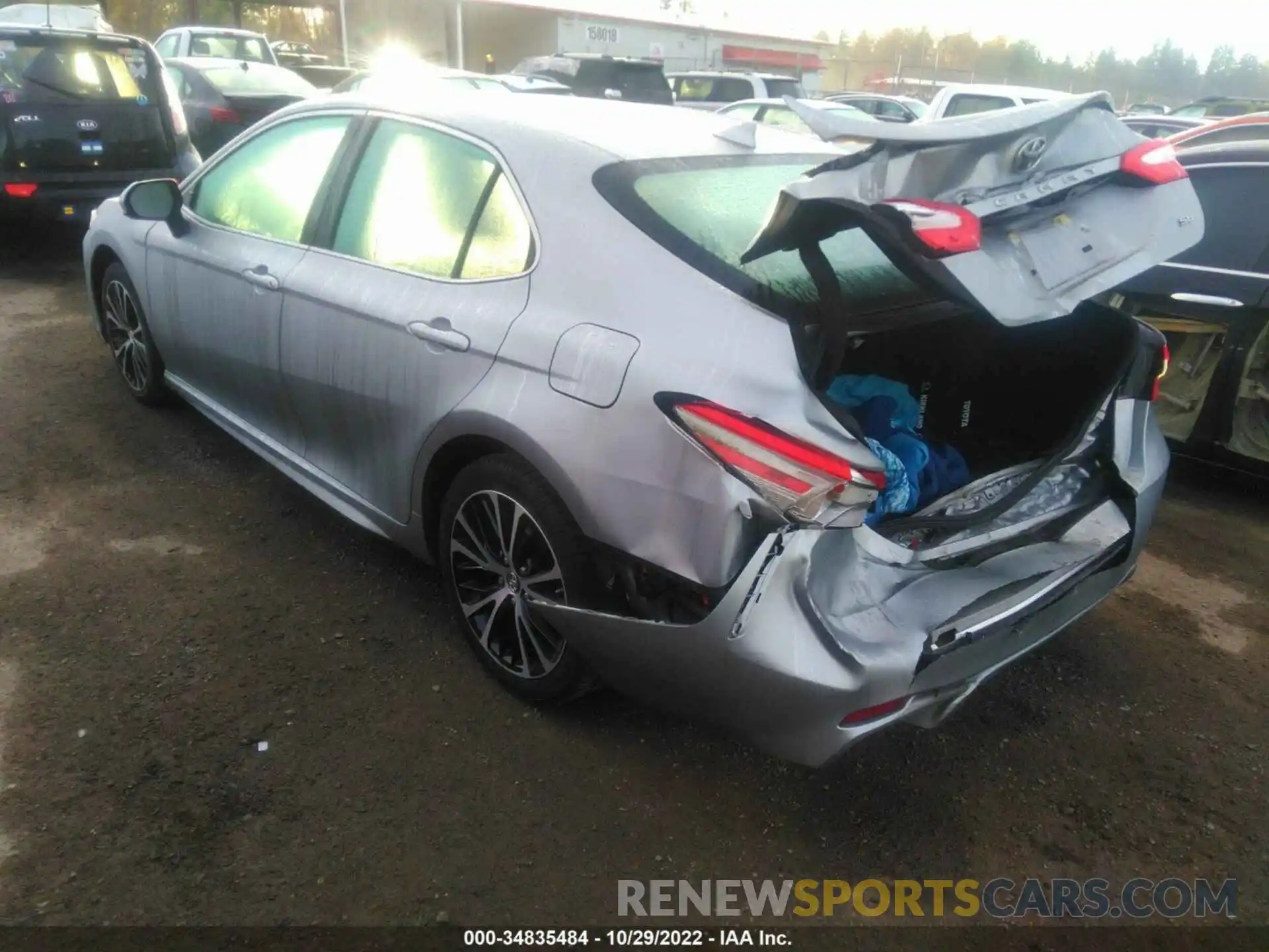 3 Photograph of a damaged car 4T1B11HKXKU766293 TOYOTA CAMRY 2019