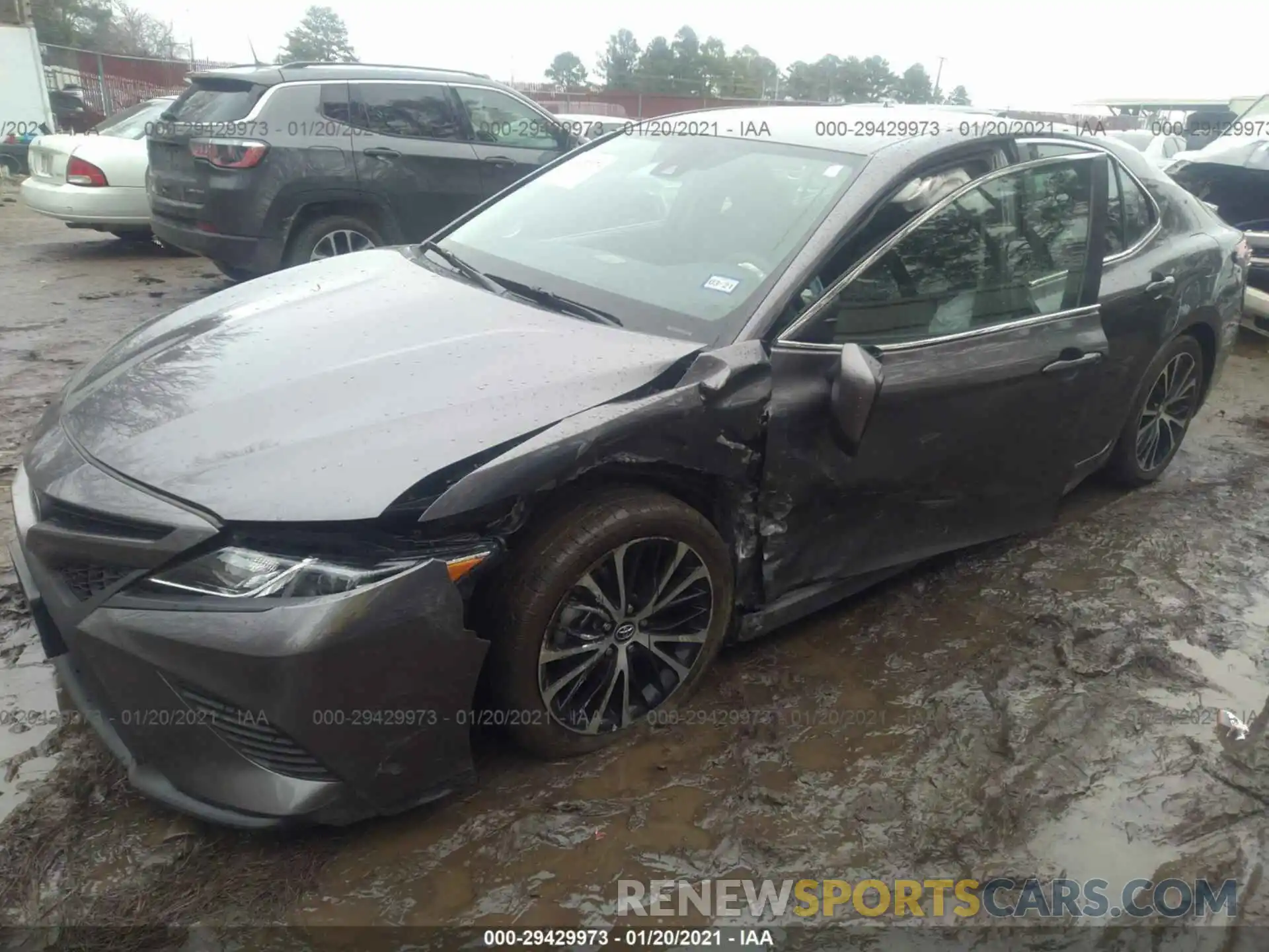 2 Photograph of a damaged car 4T1B11HKXKU768254 TOYOTA CAMRY 2019