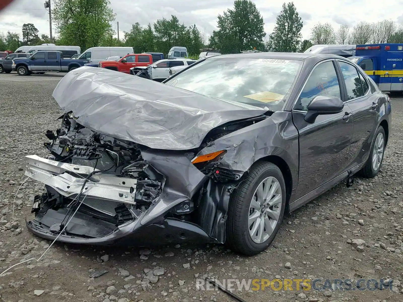 2 Photograph of a damaged car 4T1B11HKXKU771140 TOYOTA CAMRY 2019