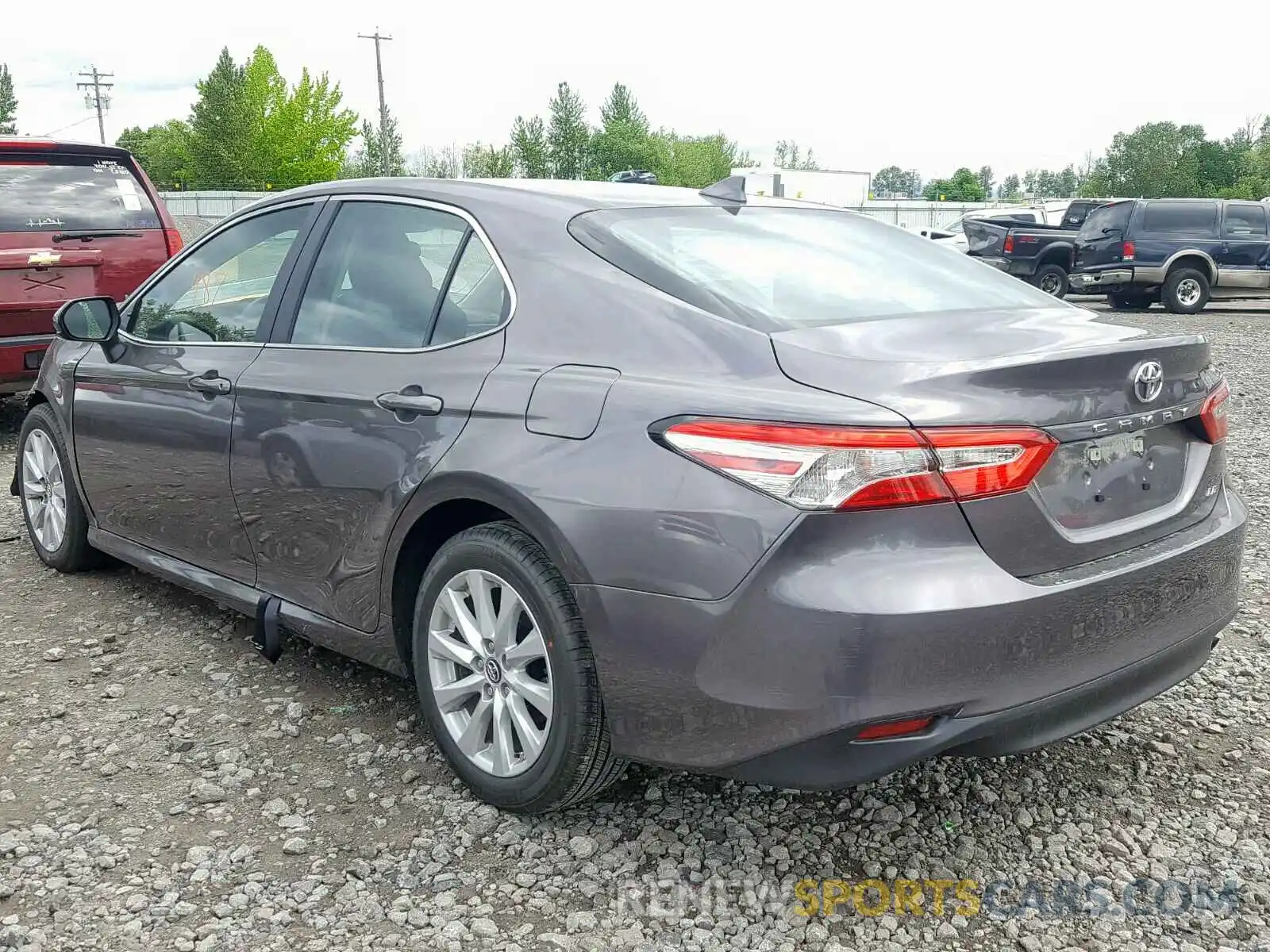 3 Photograph of a damaged car 4T1B11HKXKU771140 TOYOTA CAMRY 2019