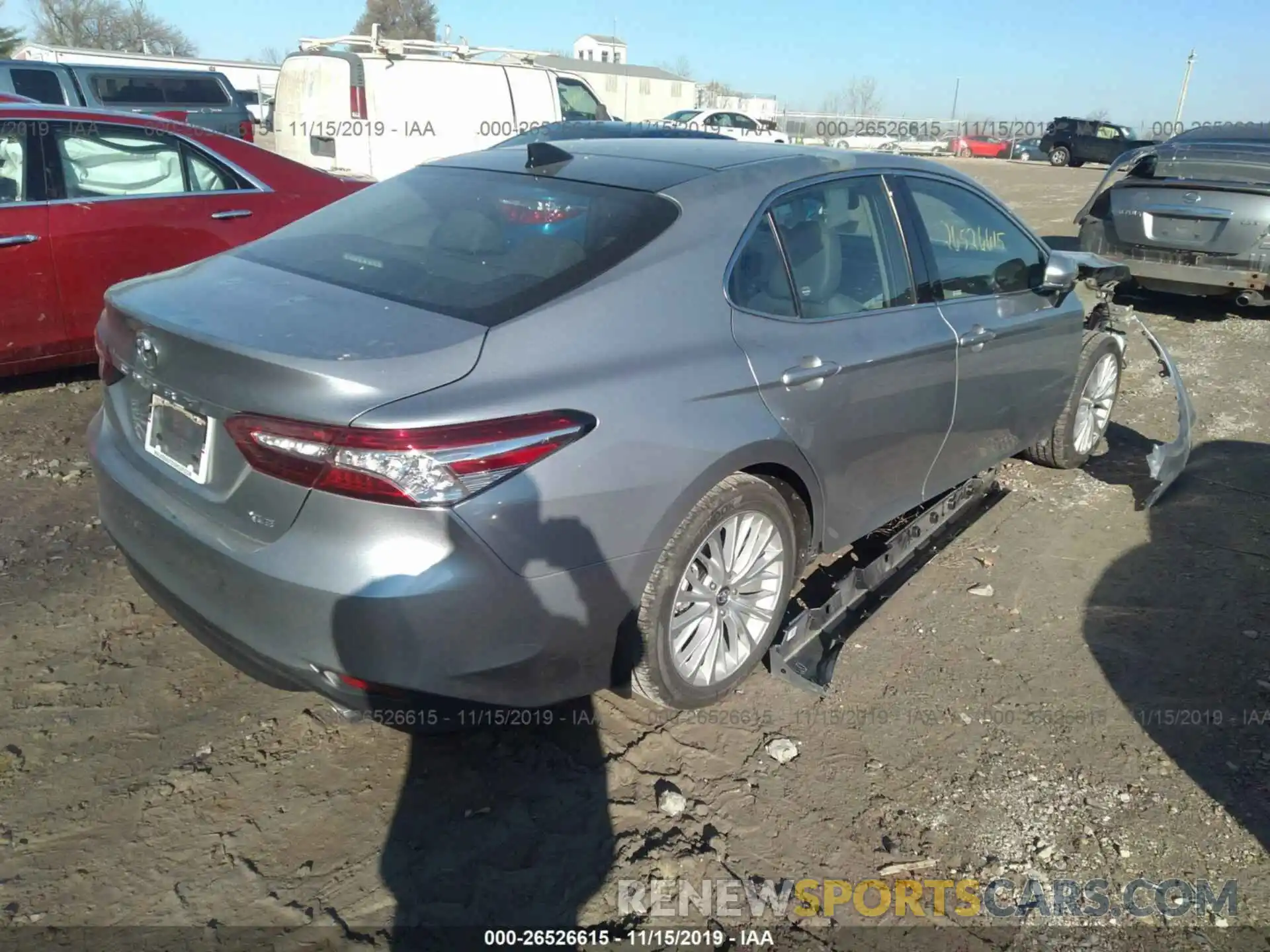 4 Photograph of a damaged car 4T1B11HKXKU771753 TOYOTA CAMRY 2019