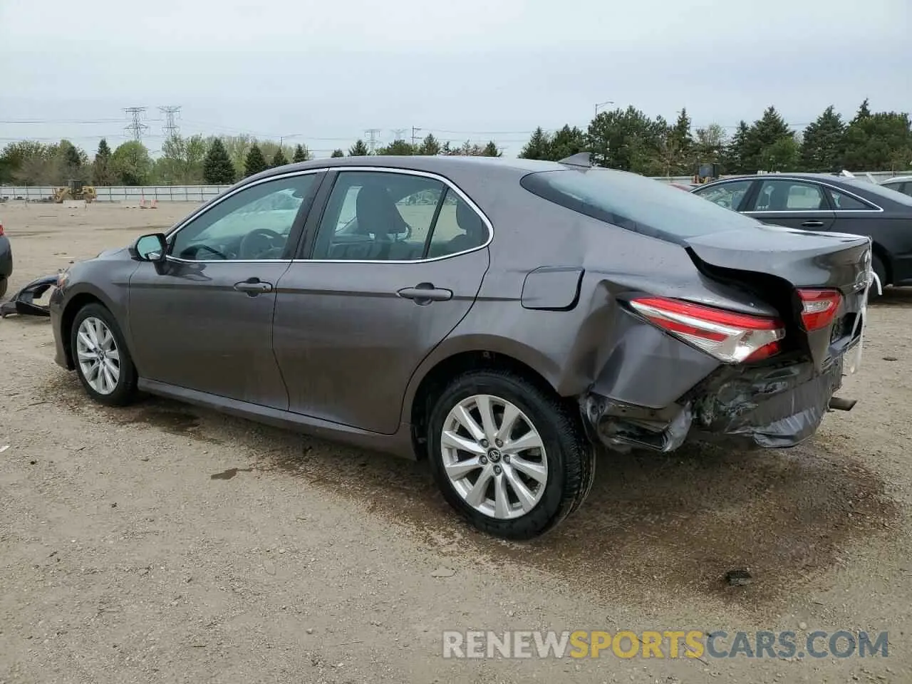 2 Photograph of a damaged car 4T1B11HKXKU772773 TOYOTA CAMRY 2019