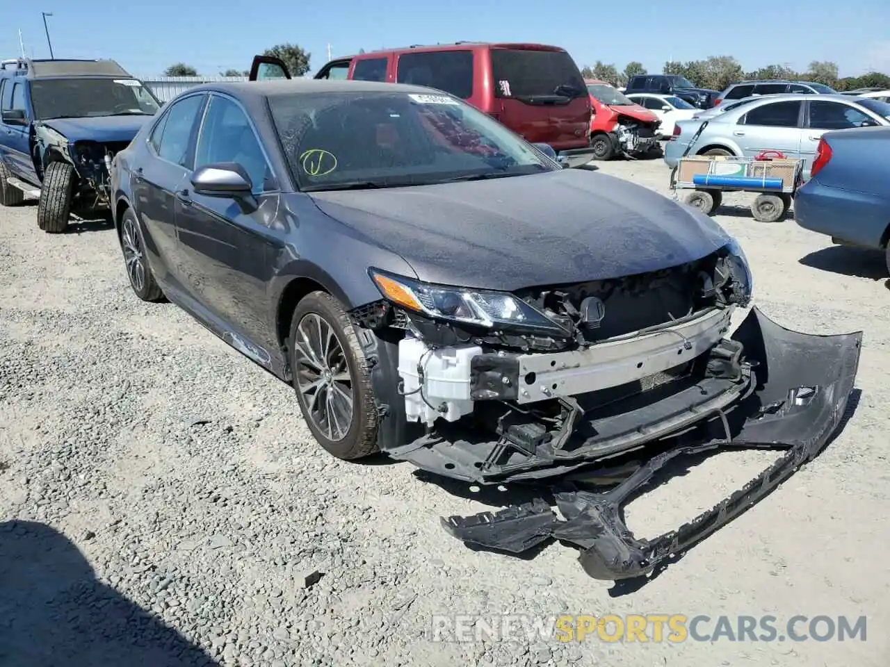 1 Photograph of a damaged car 4T1B11HKXKU775396 TOYOTA CAMRY 2019