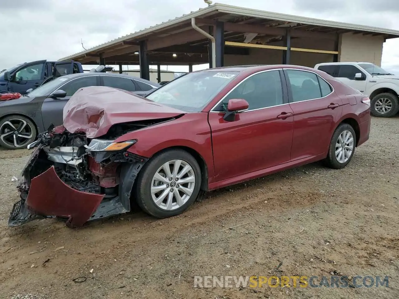1 Photograph of a damaged car 4T1B11HKXKU779304 TOYOTA CAMRY 2019