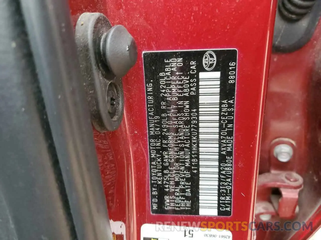 14 Photograph of a damaged car 4T1B11HKXKU779304 TOYOTA CAMRY 2019