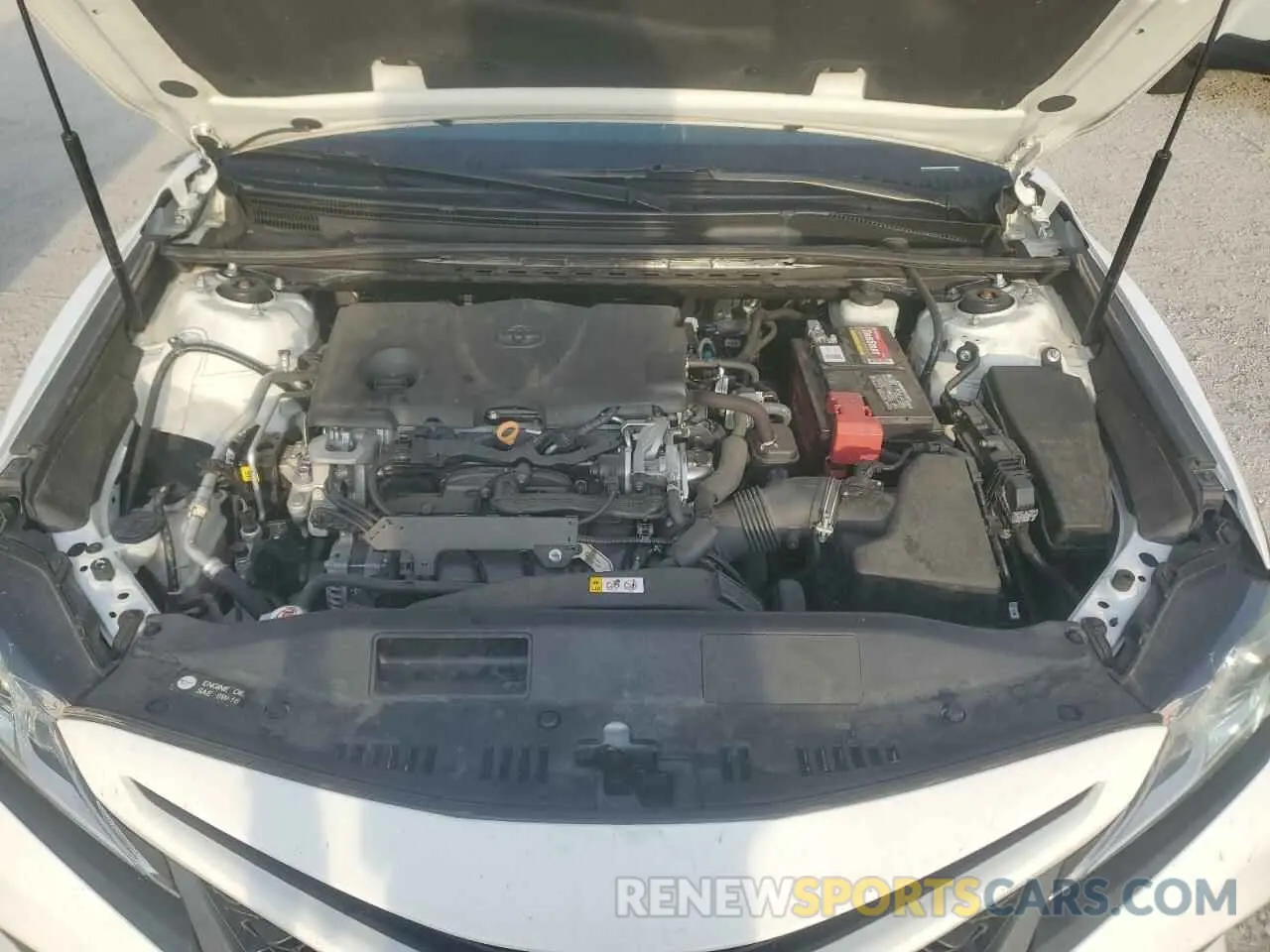 11 Photograph of a damaged car 4T1B11HKXKU779657 TOYOTA CAMRY 2019