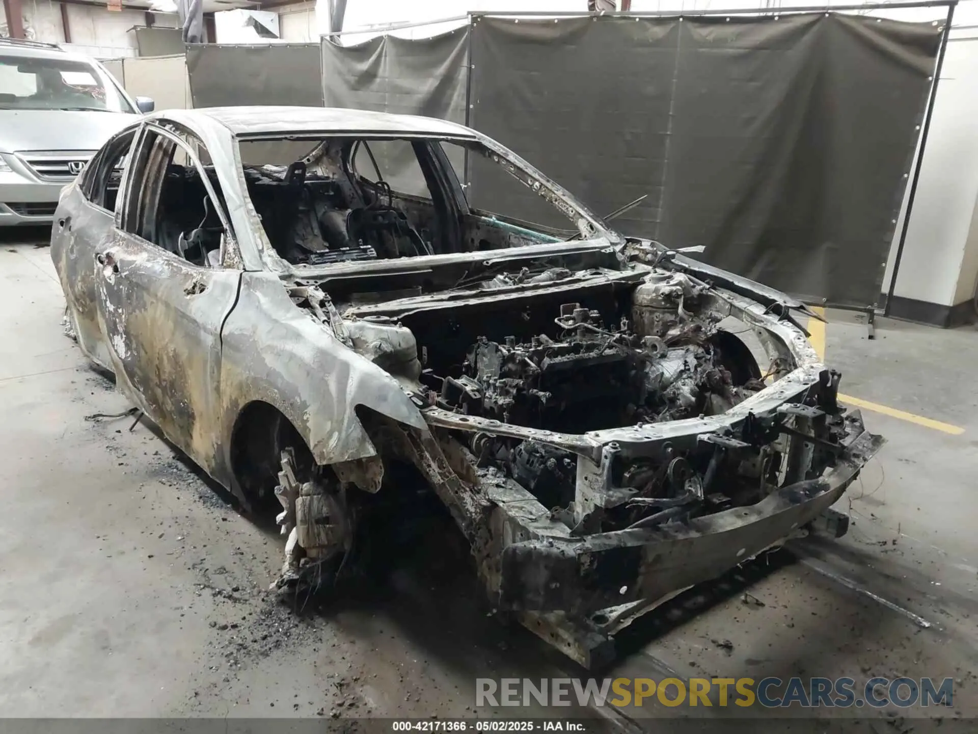 1 Photograph of a damaged car 4T1B11HKXKU782476 TOYOTA CAMRY 2019