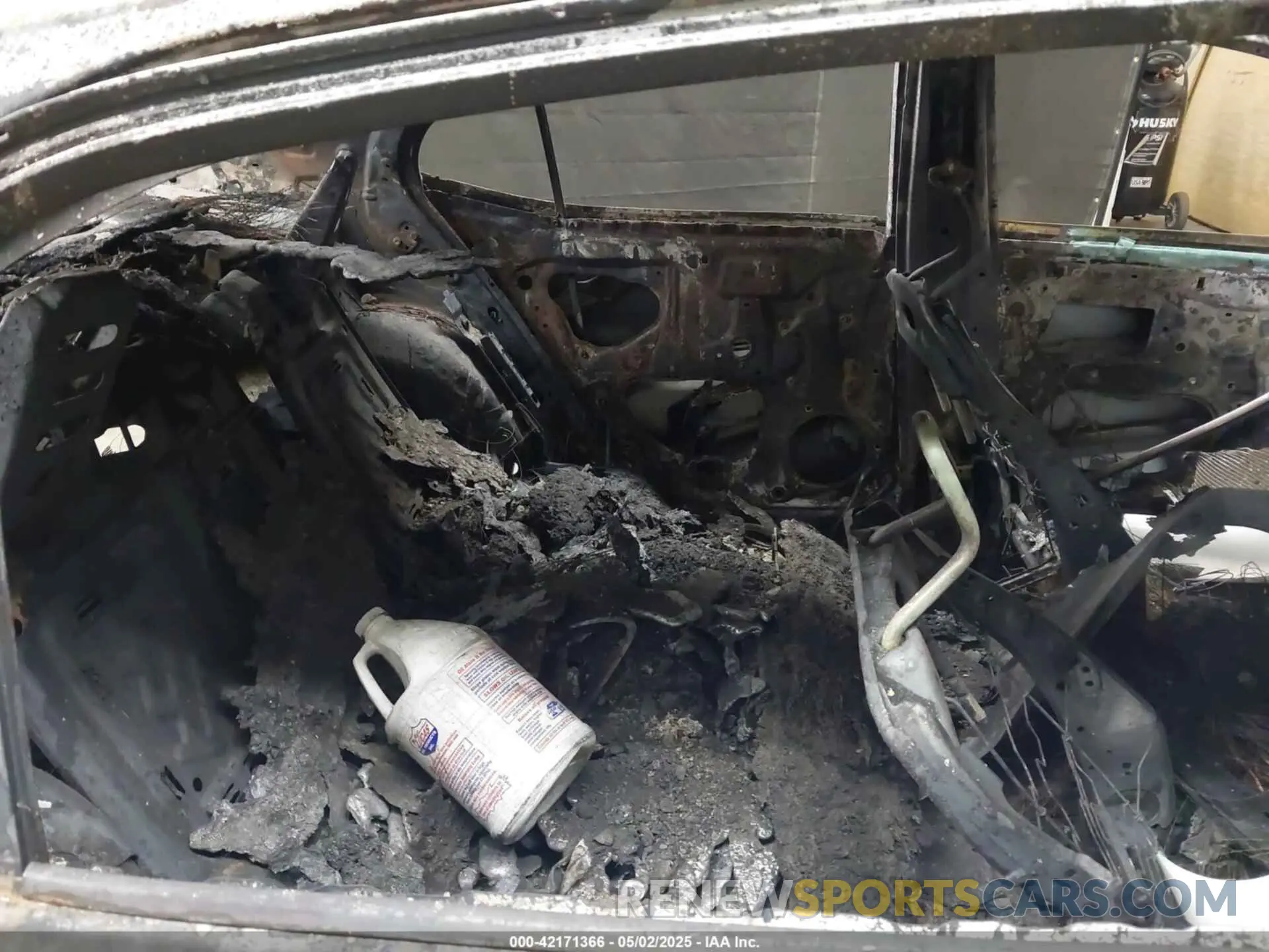 8 Photograph of a damaged car 4T1B11HKXKU782476 TOYOTA CAMRY 2019