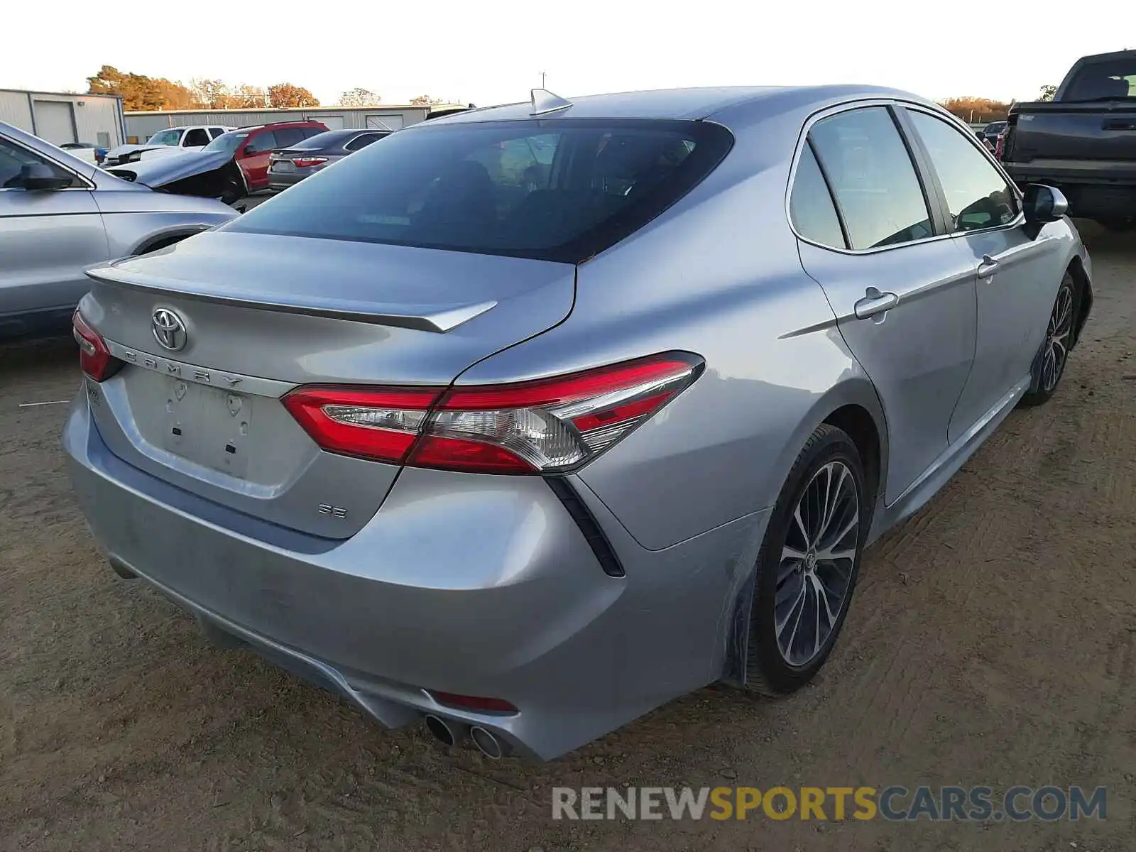 4 Photograph of a damaged car 4T1B11HKXKU783367 TOYOTA CAMRY 2019