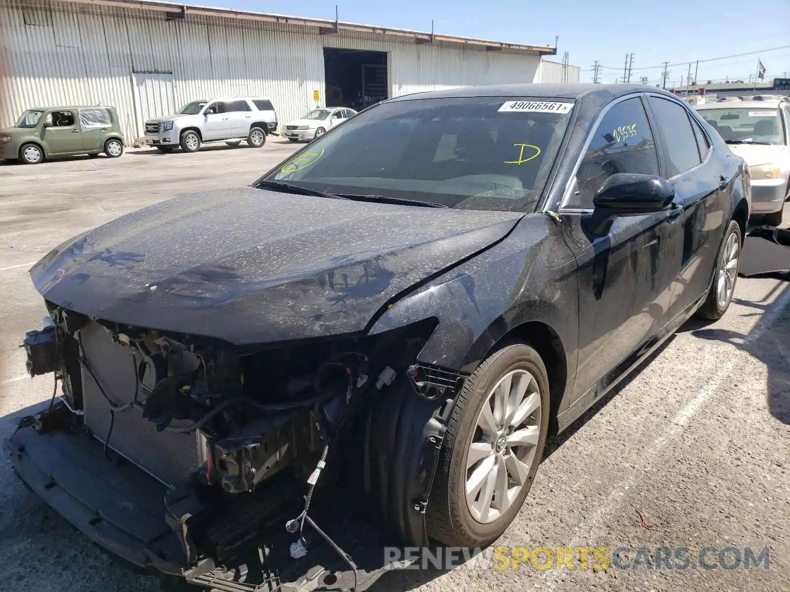 2 Photograph of a damaged car 4T1B11HKXKU784387 TOYOTA CAMRY 2019