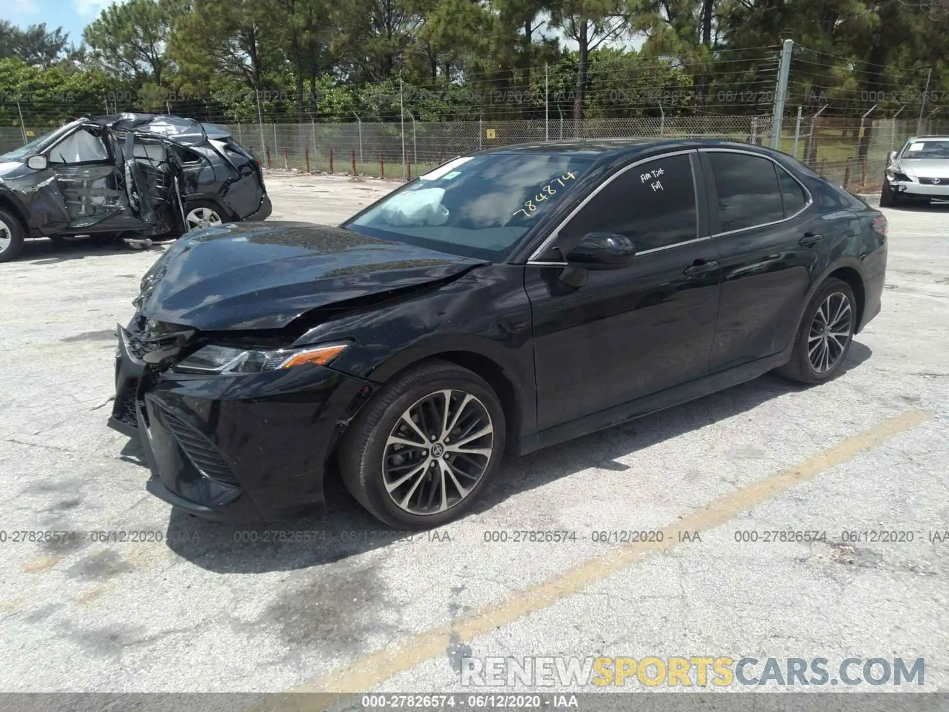 2 Photograph of a damaged car 4T1B11HKXKU784874 TOYOTA CAMRY 2019