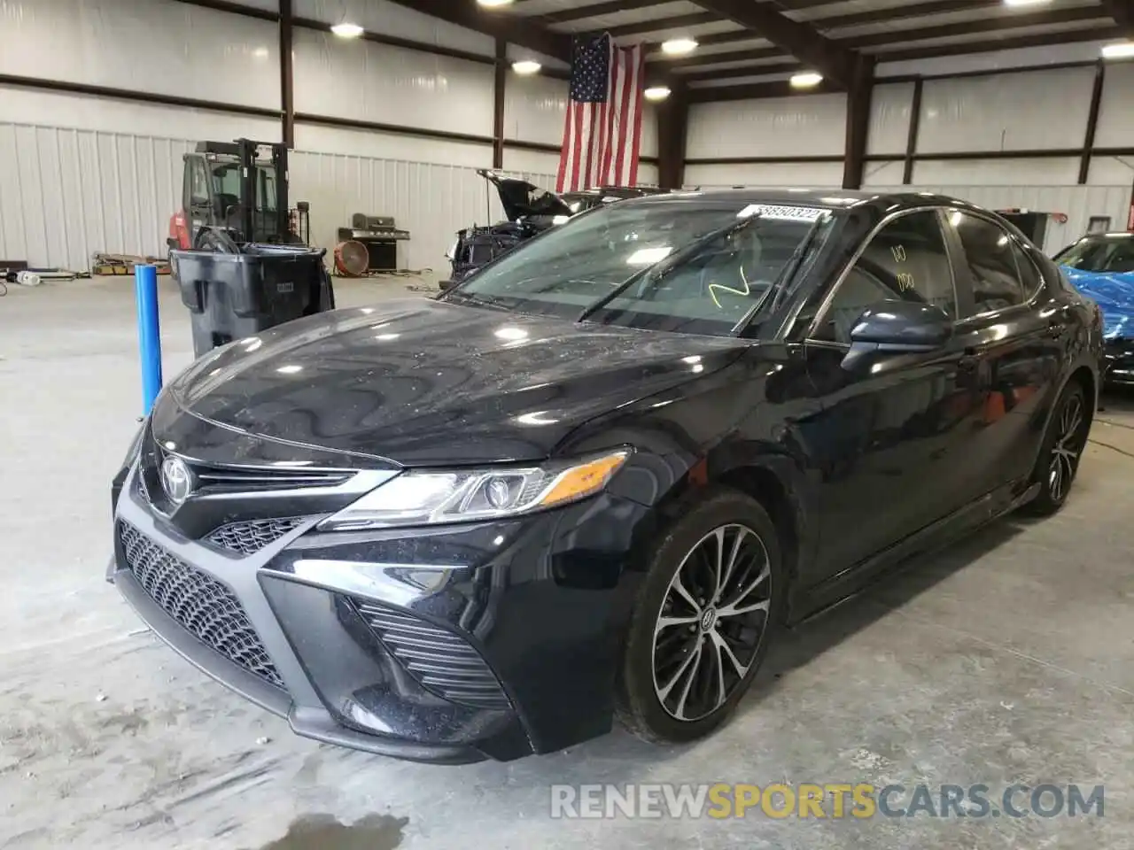 2 Photograph of a damaged car 4T1B11HKXKU789993 TOYOTA CAMRY 2019