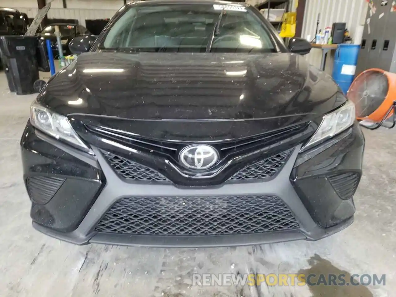 9 Photograph of a damaged car 4T1B11HKXKU789993 TOYOTA CAMRY 2019