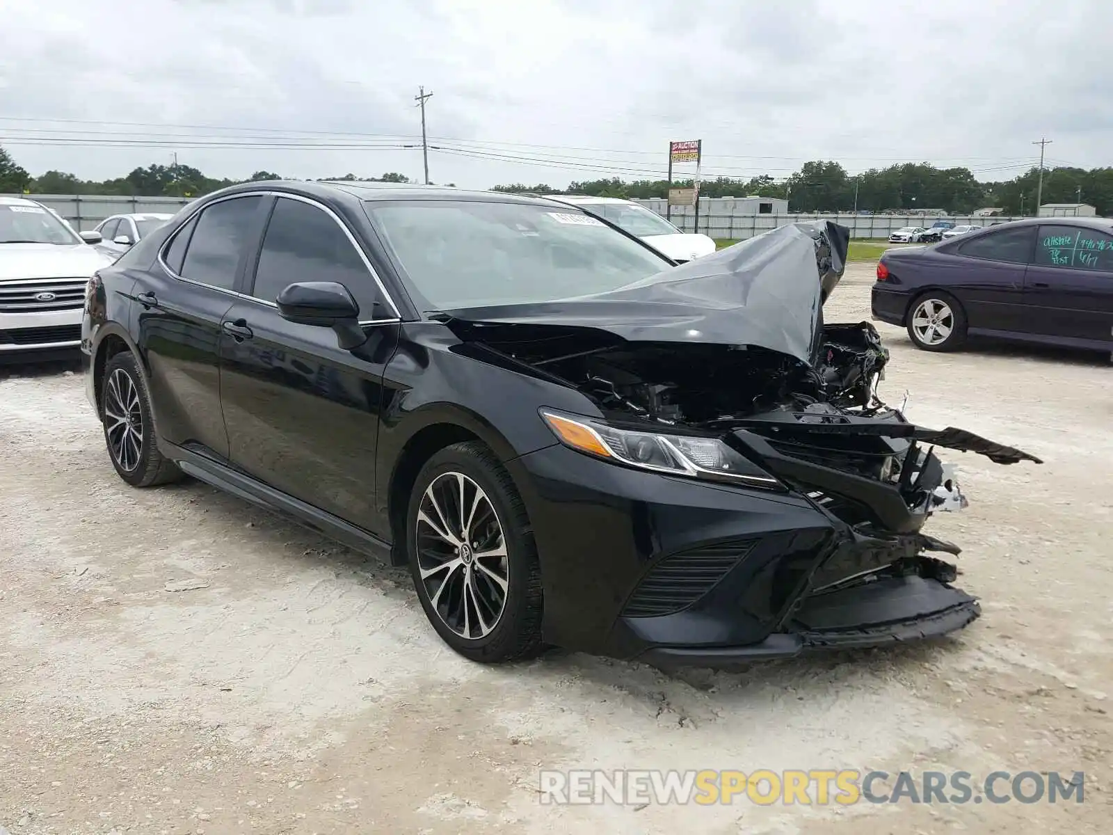 1 Photograph of a damaged car 4T1B11HKXKU792151 TOYOTA CAMRY 2019