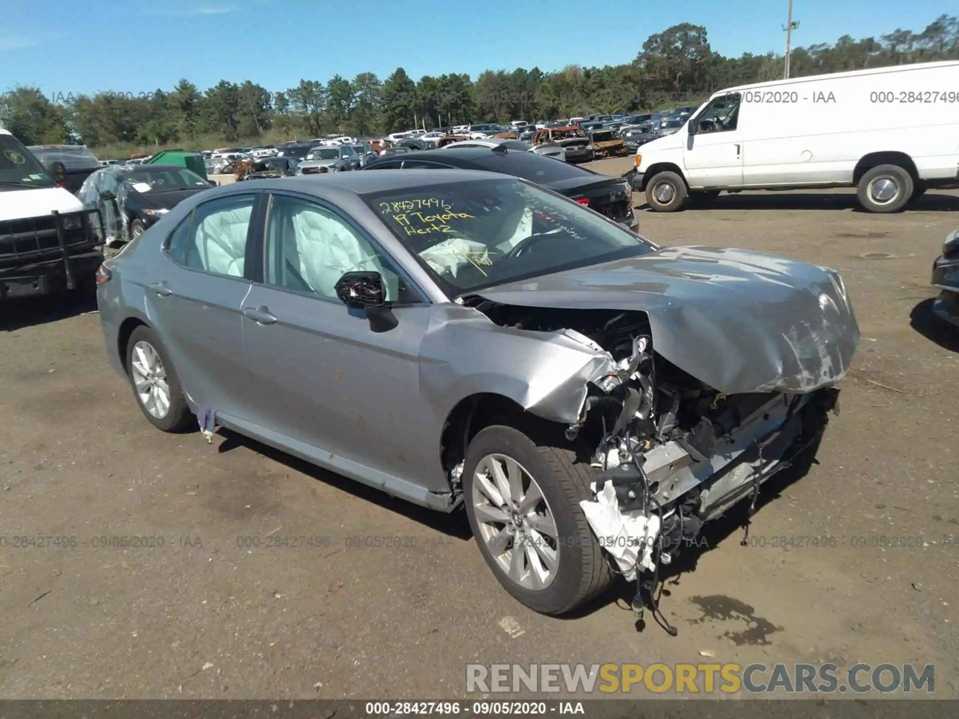 1 Photograph of a damaged car 4T1B11HKXKU792196 TOYOTA CAMRY 2019