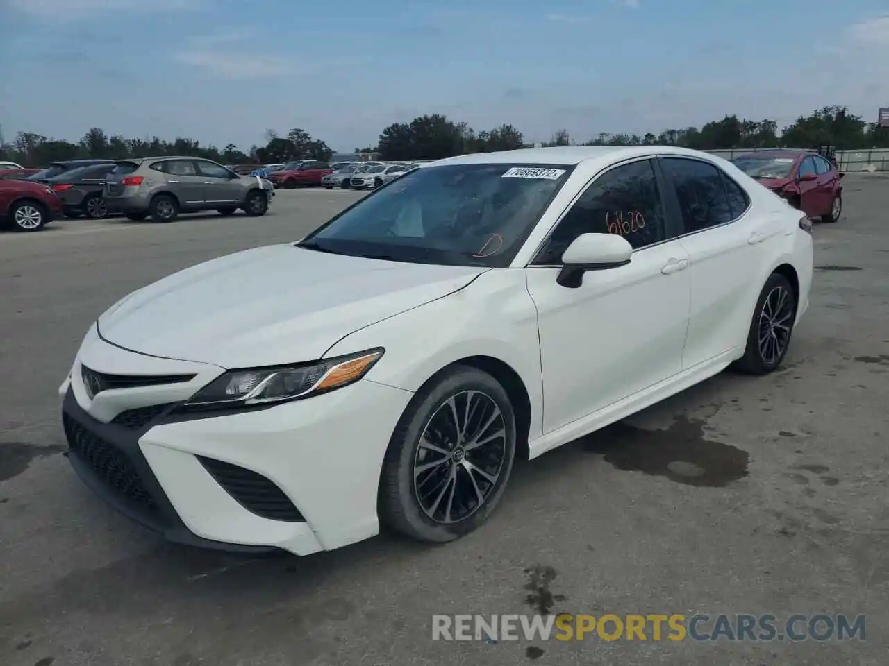 1 Photograph of a damaged car 4T1B11HKXKU795339 TOYOTA CAMRY 2019