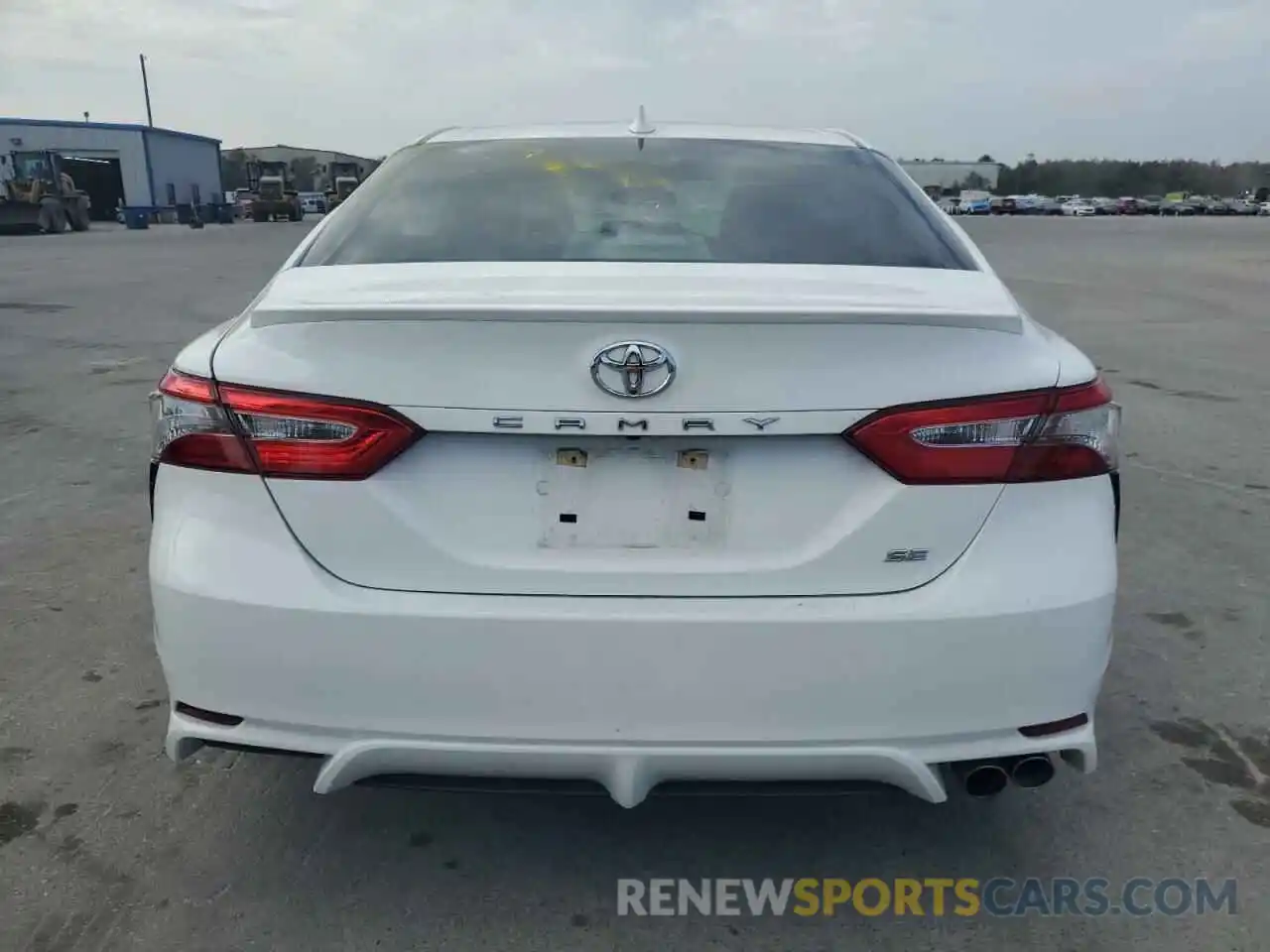 6 Photograph of a damaged car 4T1B11HKXKU795339 TOYOTA CAMRY 2019