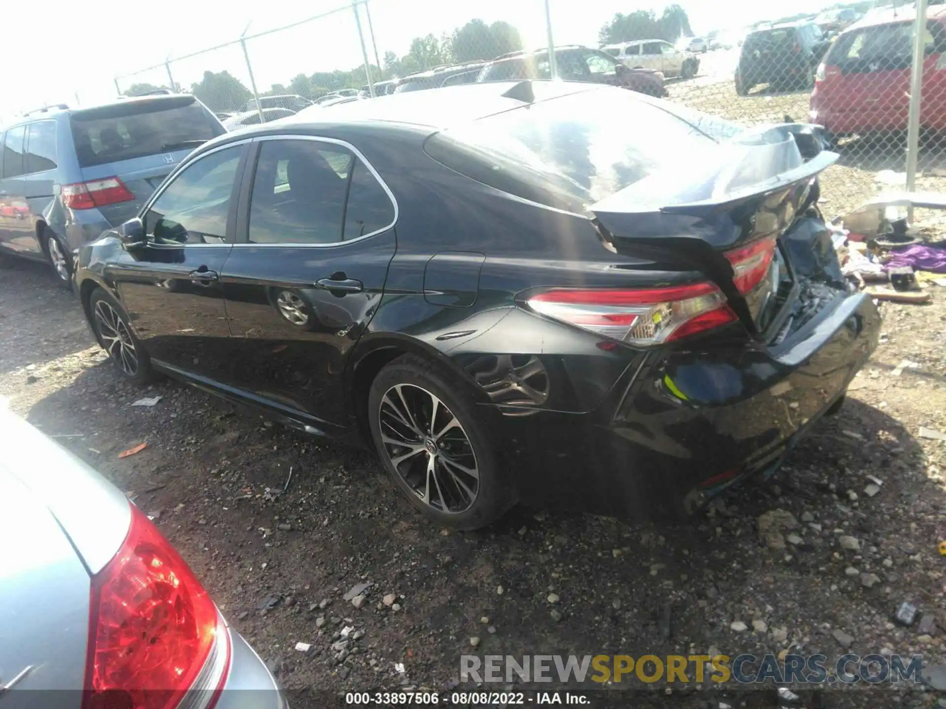 3 Photograph of a damaged car 4T1B11HKXKU798693 TOYOTA CAMRY 2019