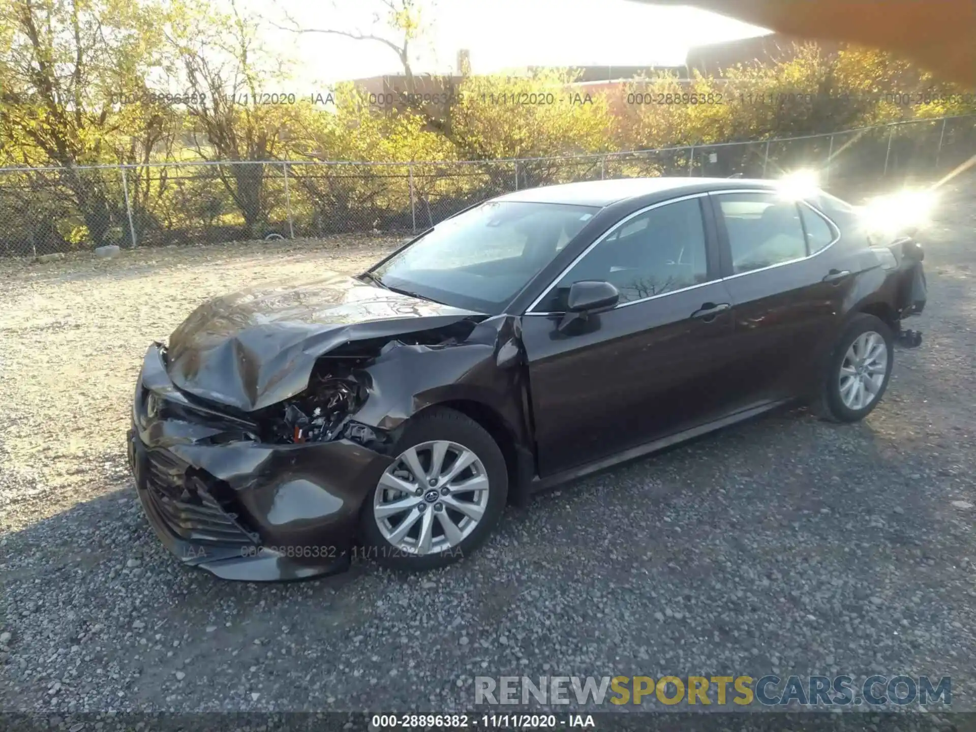 2 Photograph of a damaged car 4T1B11HKXKU800071 TOYOTA CAMRY 2019