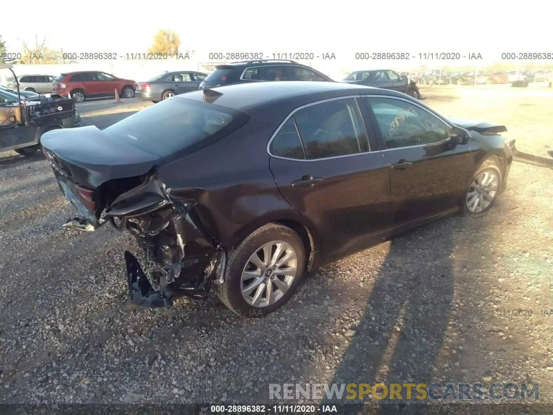 4 Photograph of a damaged car 4T1B11HKXKU800071 TOYOTA CAMRY 2019