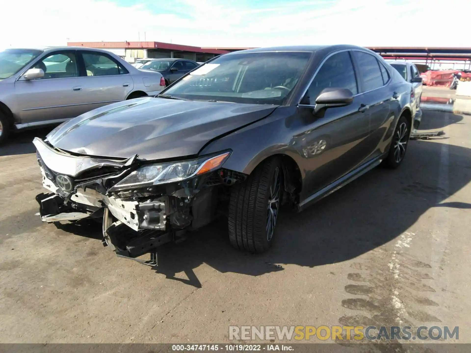 2 Photograph of a damaged car 4T1B11HKXKU801009 TOYOTA CAMRY 2019