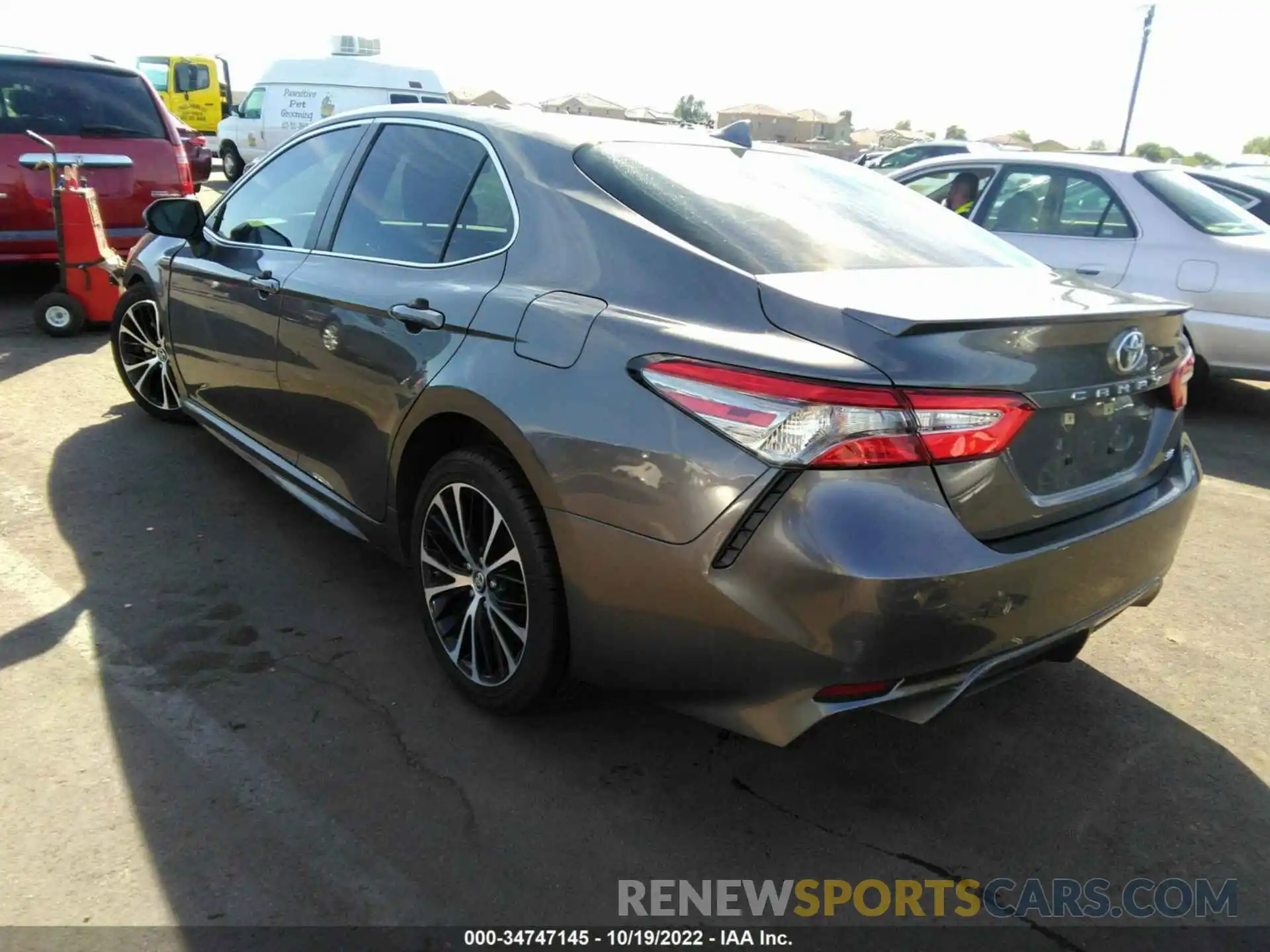 3 Photograph of a damaged car 4T1B11HKXKU801009 TOYOTA CAMRY 2019