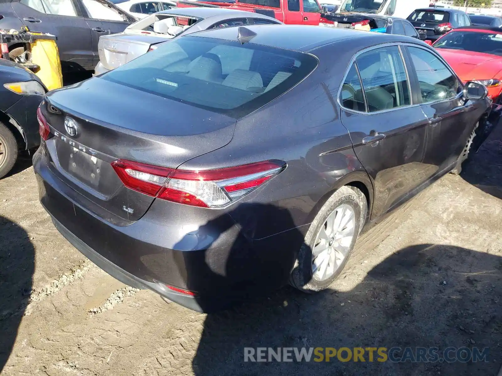 4 Photograph of a damaged car 4T1B11HKXKU804069 TOYOTA CAMRY 2019