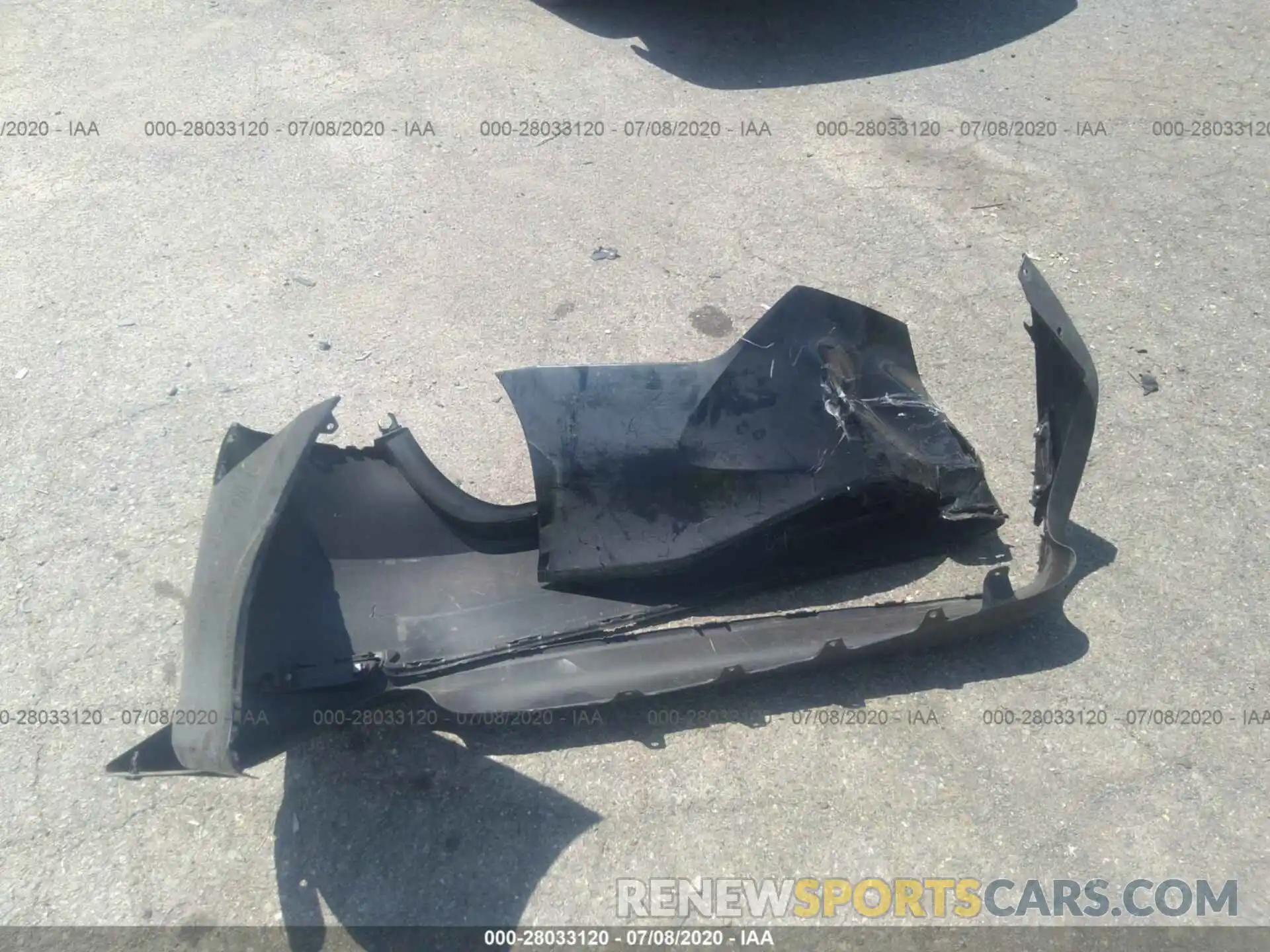 12 Photograph of a damaged car 4T1B11HKXKU805335 TOYOTA CAMRY 2019