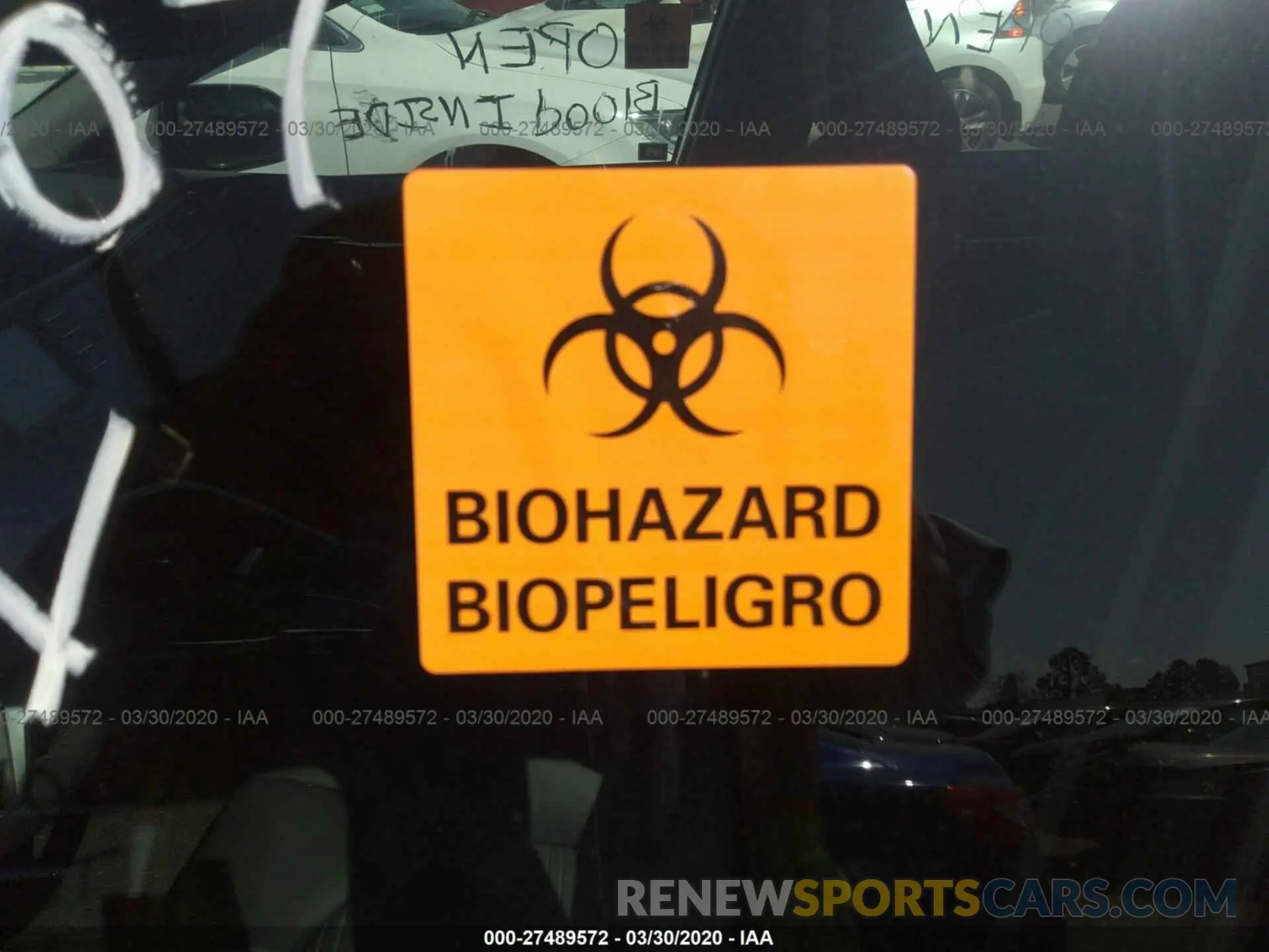 8 Photograph of a damaged car 4T1B11HKXKU806548 TOYOTA CAMRY 2019