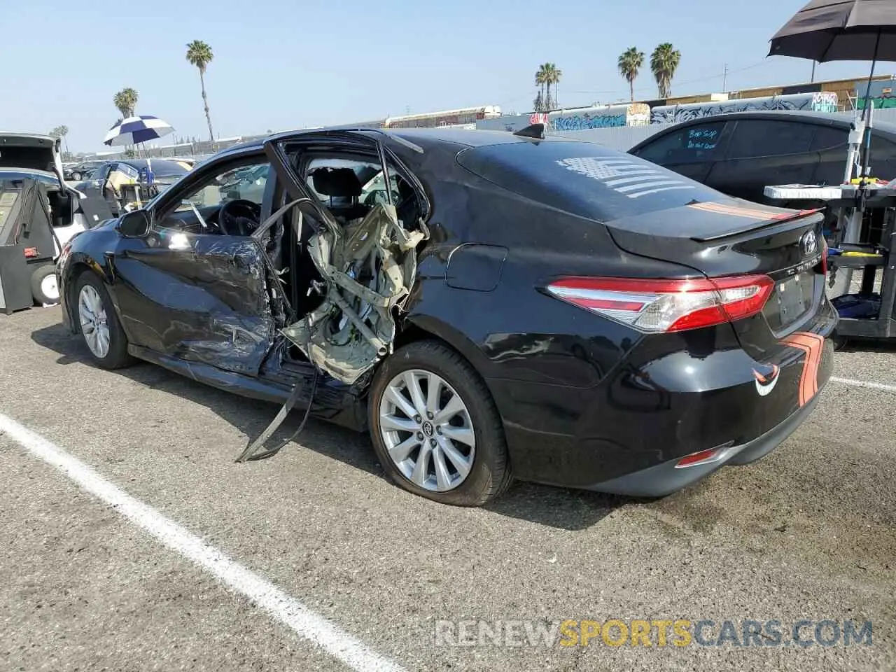 2 Photograph of a damaged car 4T1B11HKXKU808249 TOYOTA CAMRY 2019