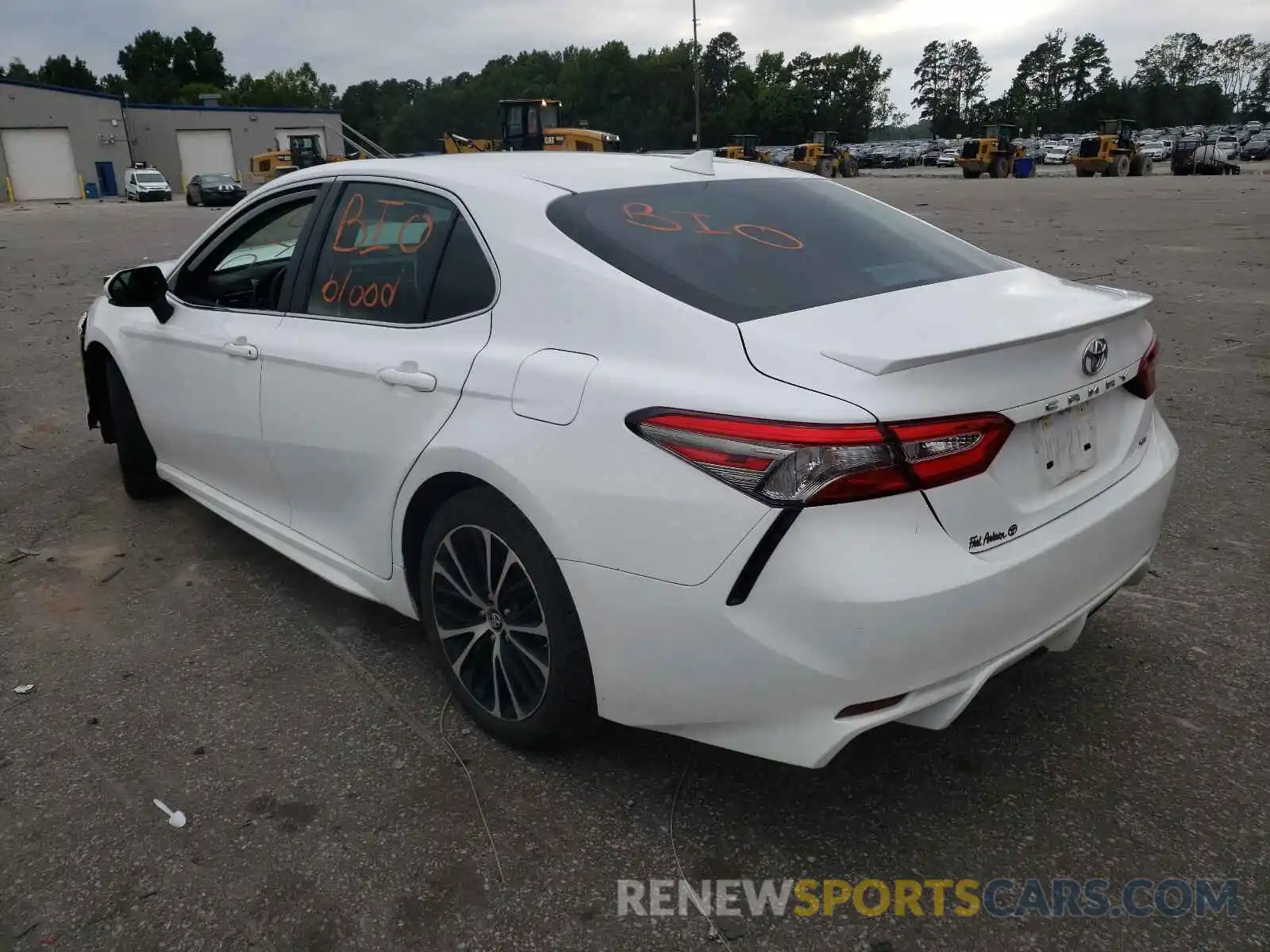 3 Photograph of a damaged car 4T1B11HKXKU808591 TOYOTA CAMRY 2019