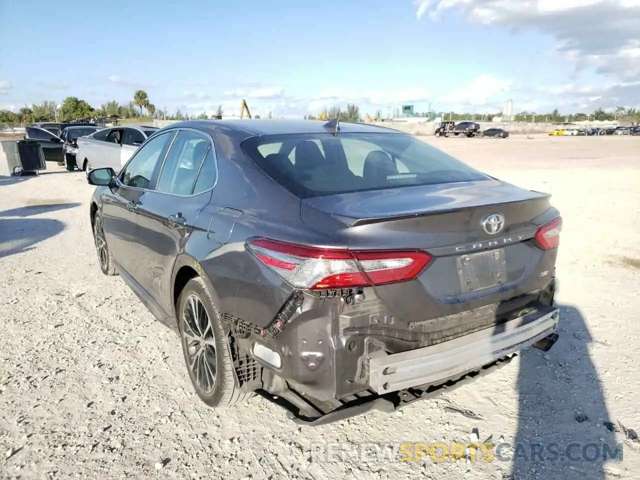 3 Photograph of a damaged car 4T1B11HKXKU810244 TOYOTA CAMRY 2019