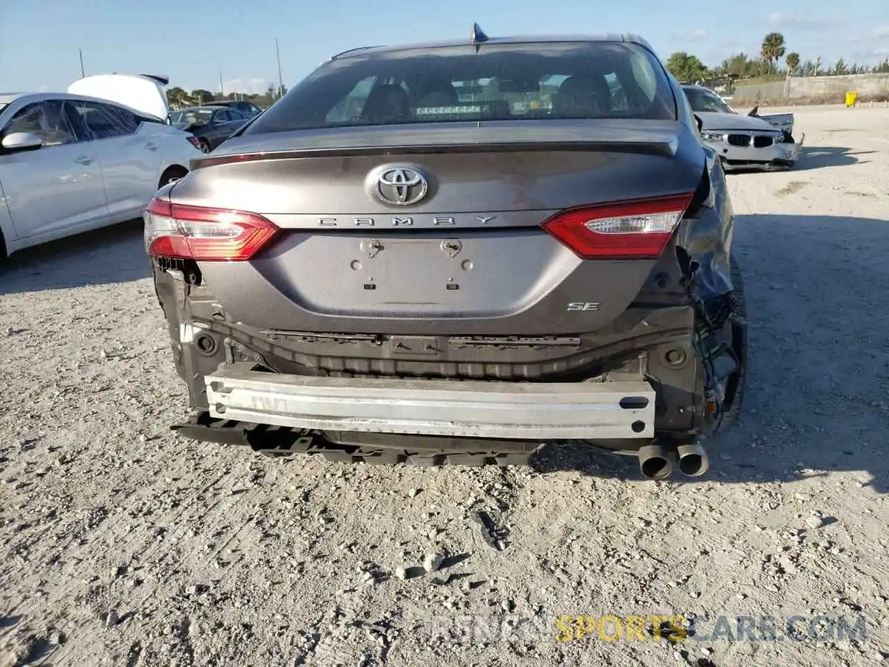 9 Photograph of a damaged car 4T1B11HKXKU810244 TOYOTA CAMRY 2019