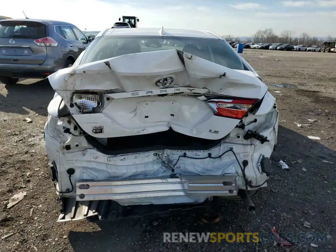 6 Photograph of a damaged car 4T1B11HKXKU817145 TOYOTA CAMRY 2019