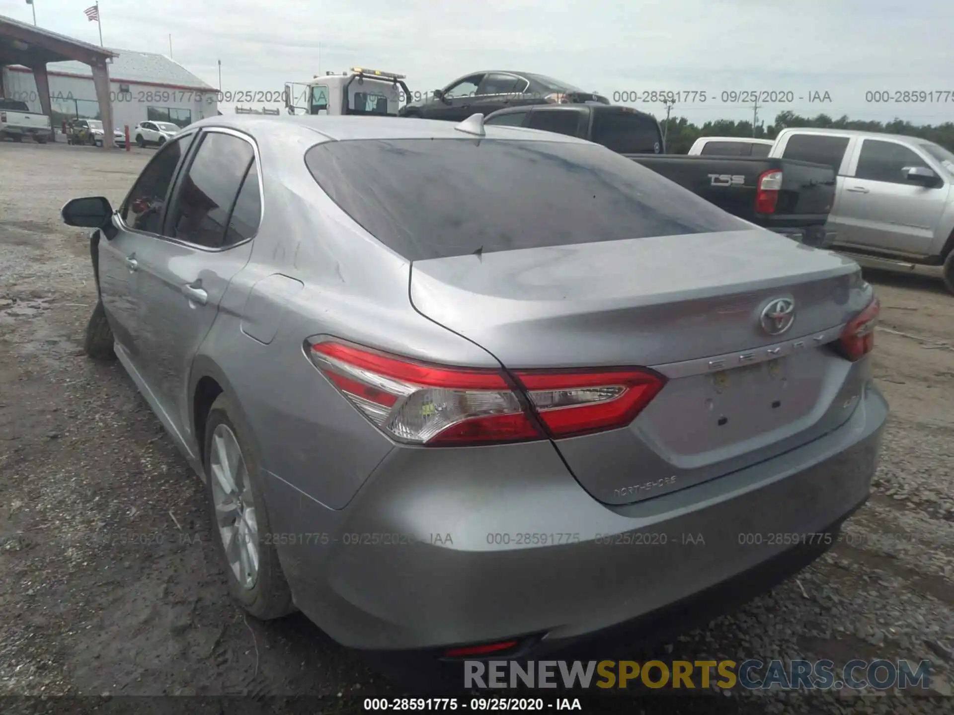 3 Photograph of a damaged car 4T1B11HKXKU817792 TOYOTA CAMRY 2019