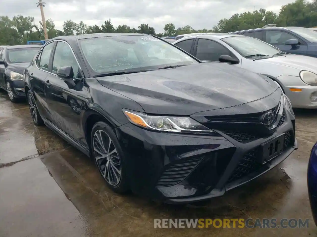 1 Photograph of a damaged car 4T1B11HKXKU823124 TOYOTA CAMRY 2019