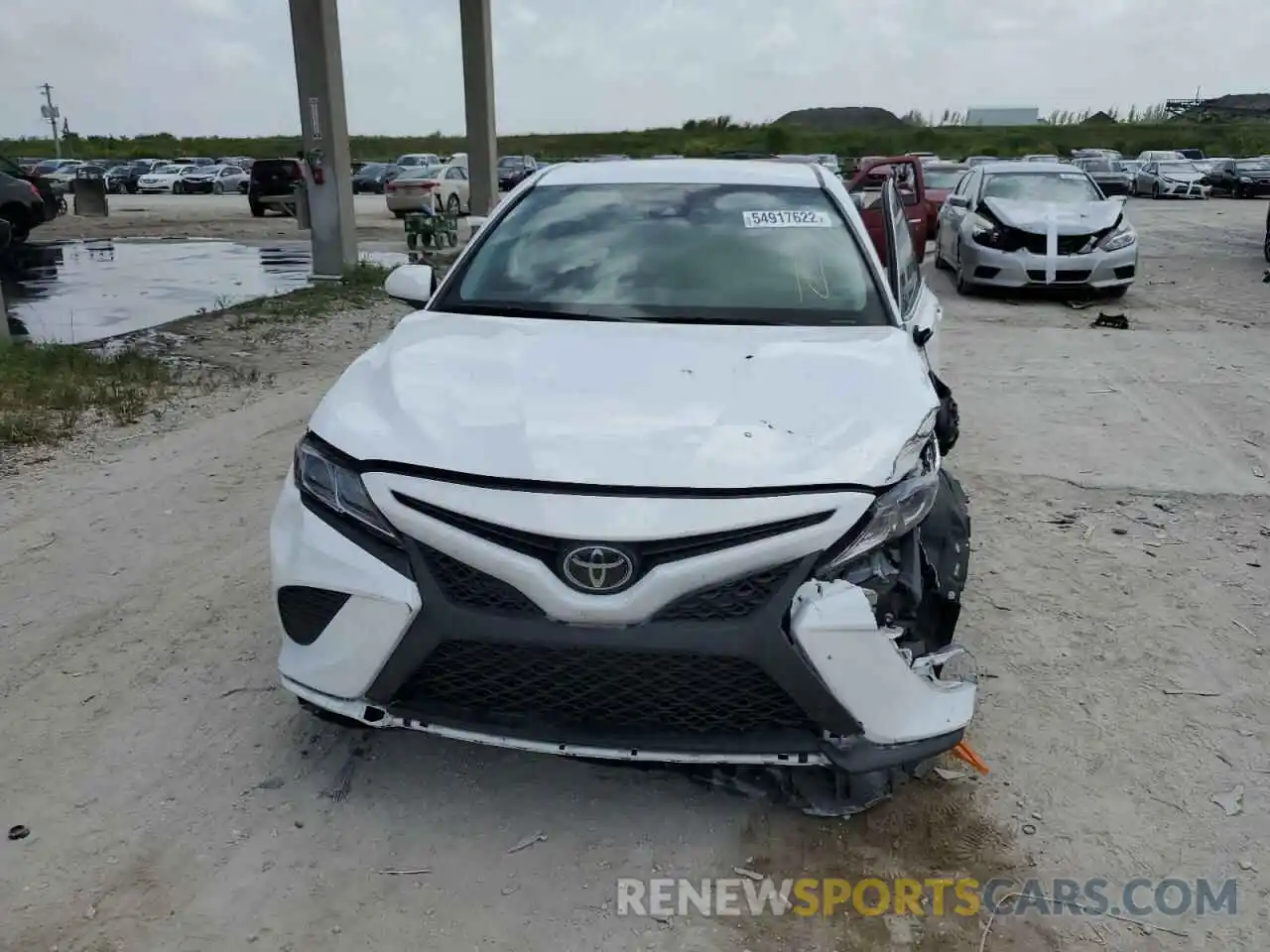 9 Photograph of a damaged car 4T1B11HKXKU824919 TOYOTA CAMRY 2019