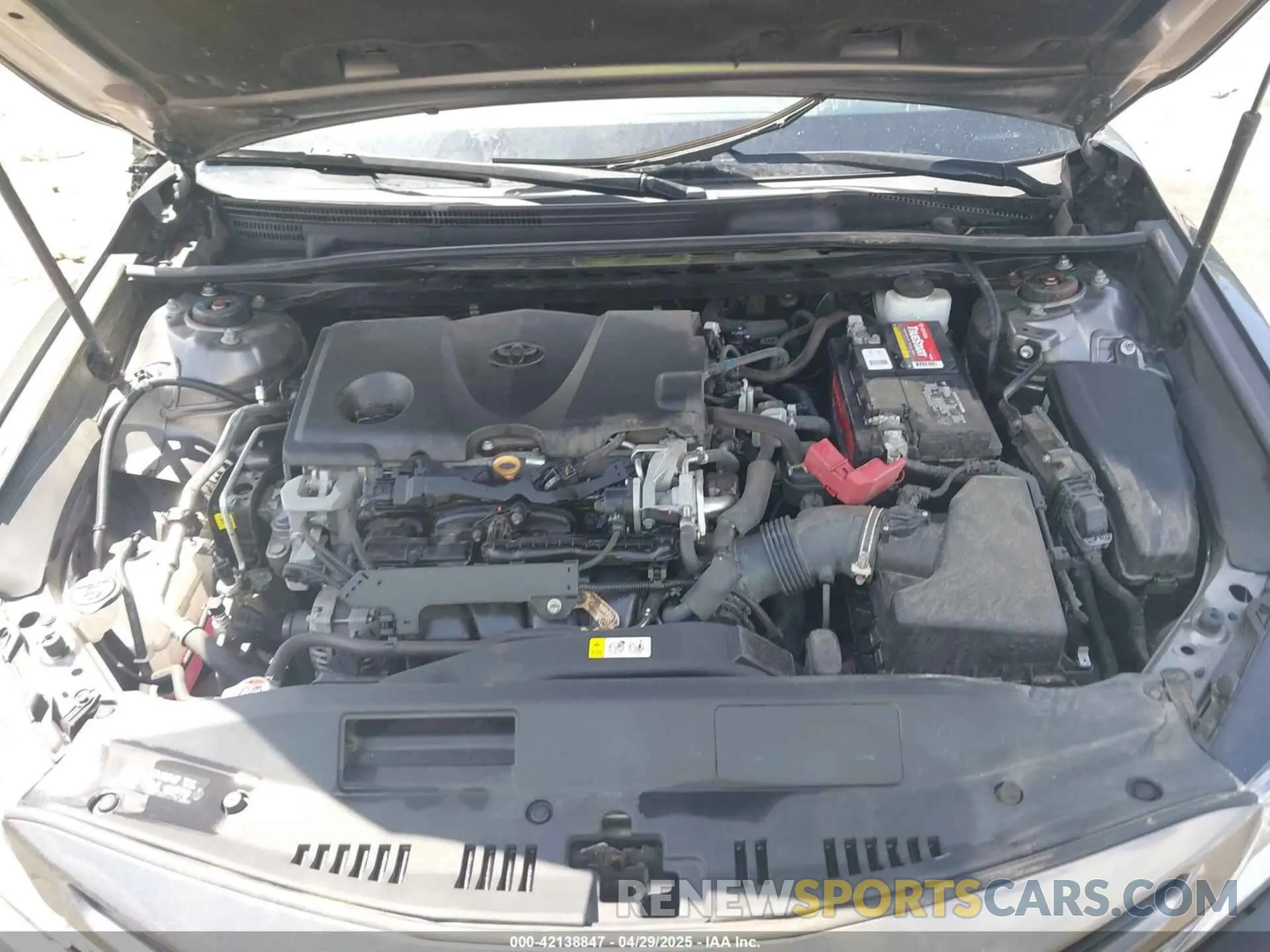 10 Photograph of a damaged car 4T1B11HKXKU825259 TOYOTA CAMRY 2019