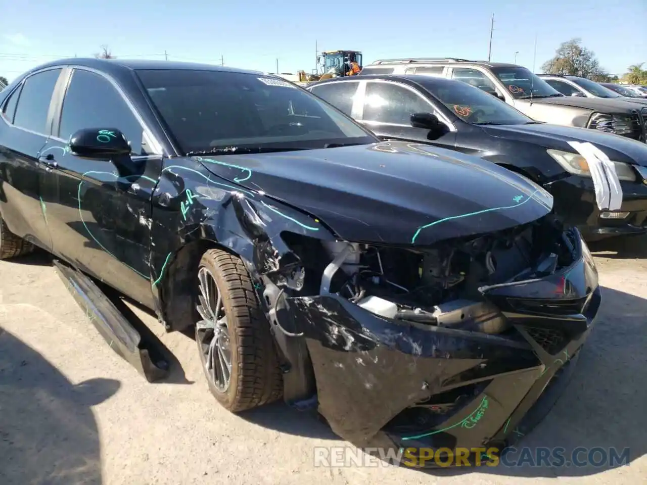 9 Photograph of a damaged car 4T1B11HKXKU825763 TOYOTA CAMRY 2019