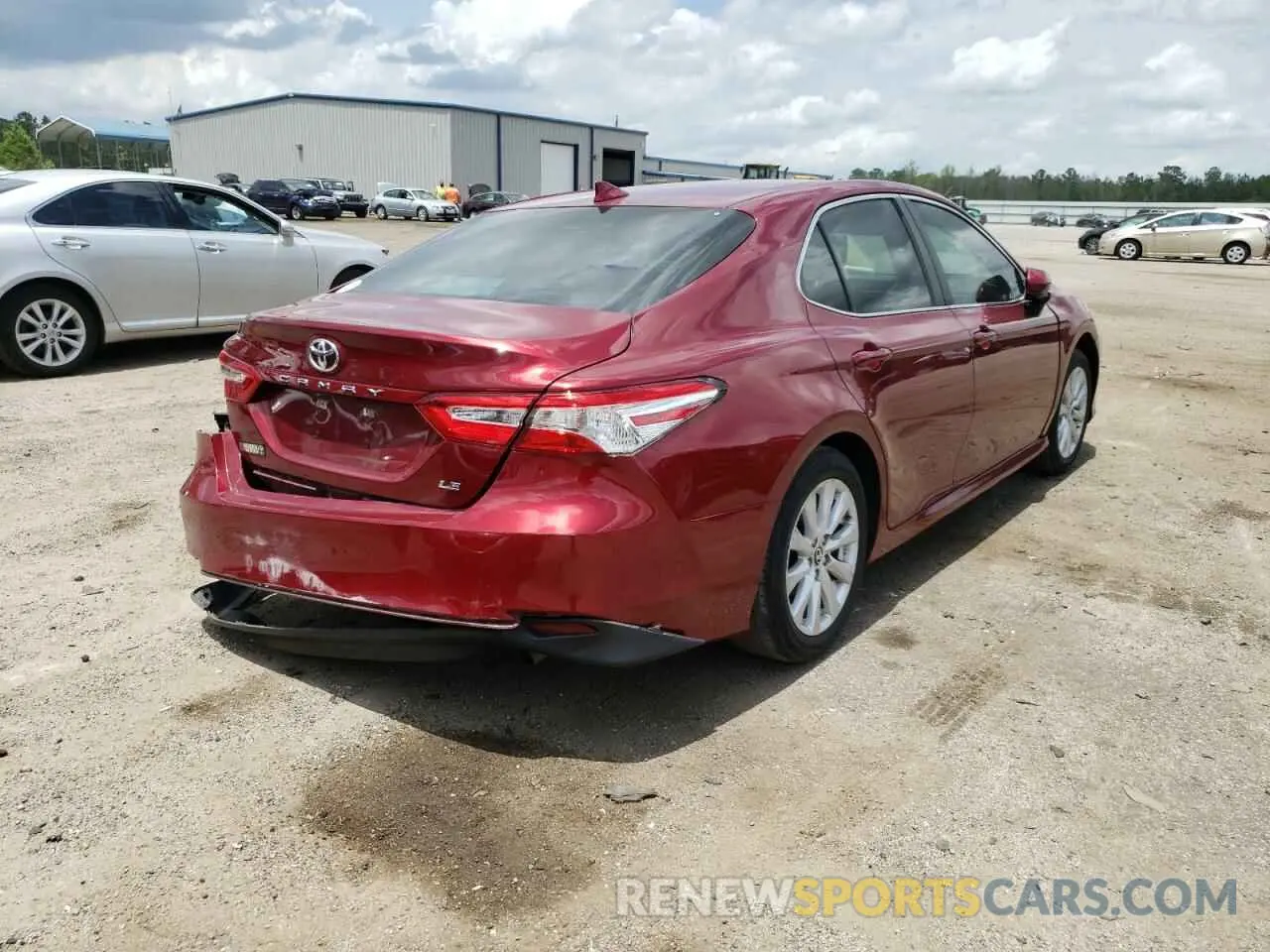 4 Photograph of a damaged car 4T1B11HKXKU834818 TOYOTA CAMRY 2019