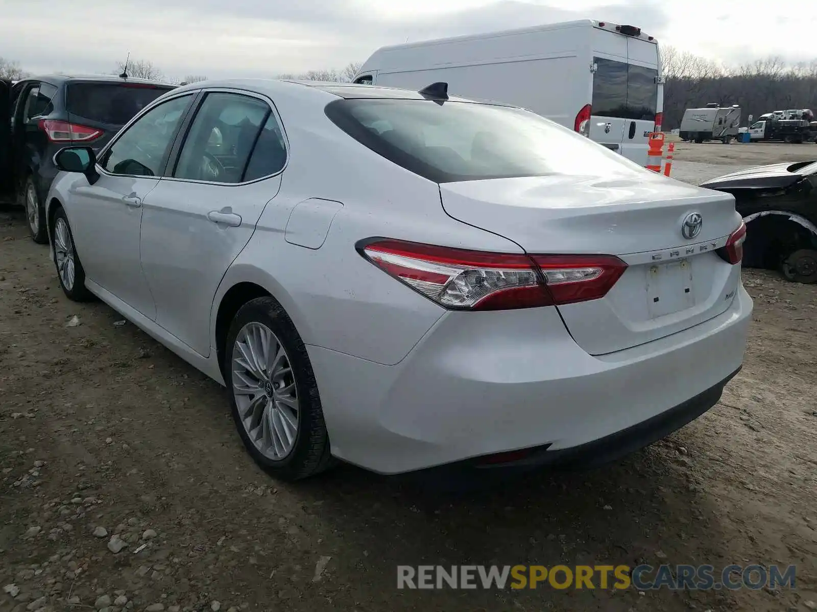 3 Photograph of a damaged car 4T1B11HKXKU838903 TOYOTA CAMRY 2019